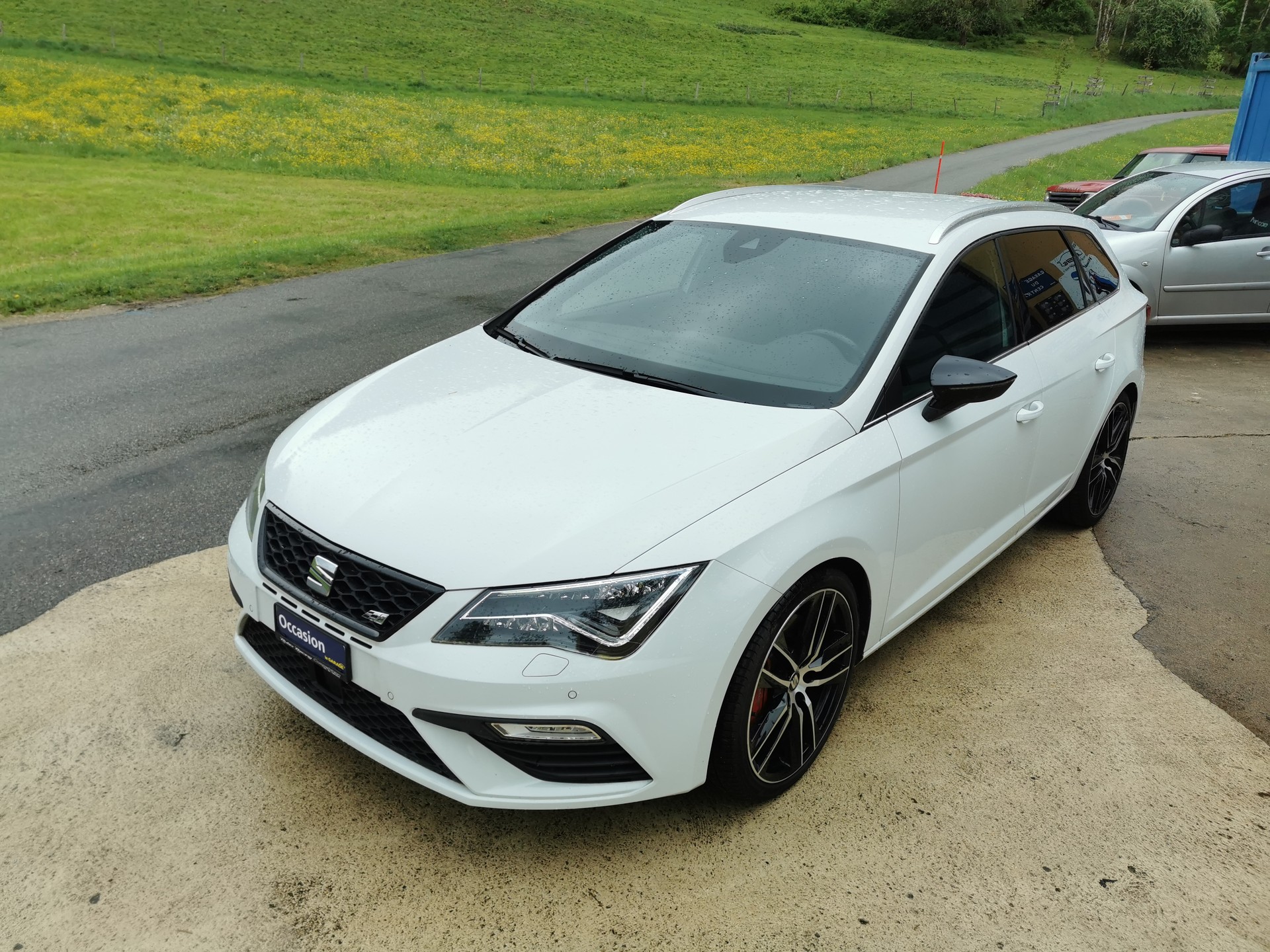 SEAT 2.0 TSI 300 Cupra 4Drive DSG-image-0