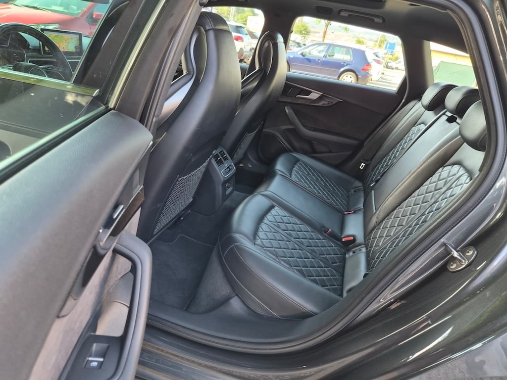 AUDI S4 Avant 3.0 TFSI quattro tiptronic-image-8
