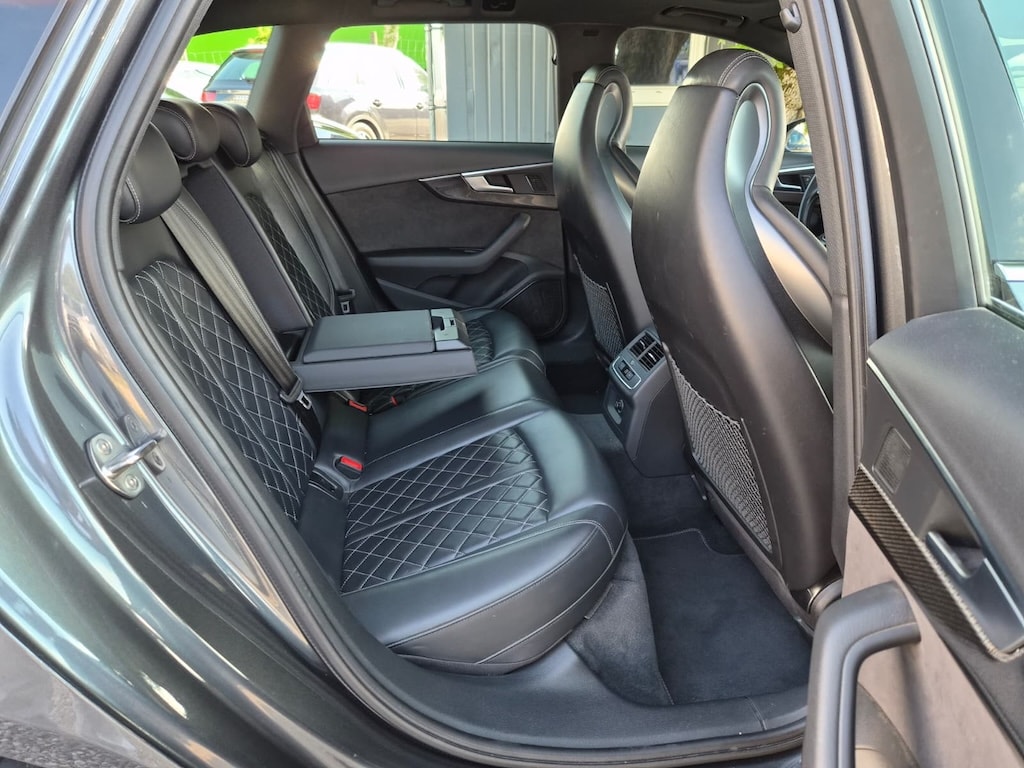AUDI S4 Avant 3.0 TFSI quattro tiptronic-image-9