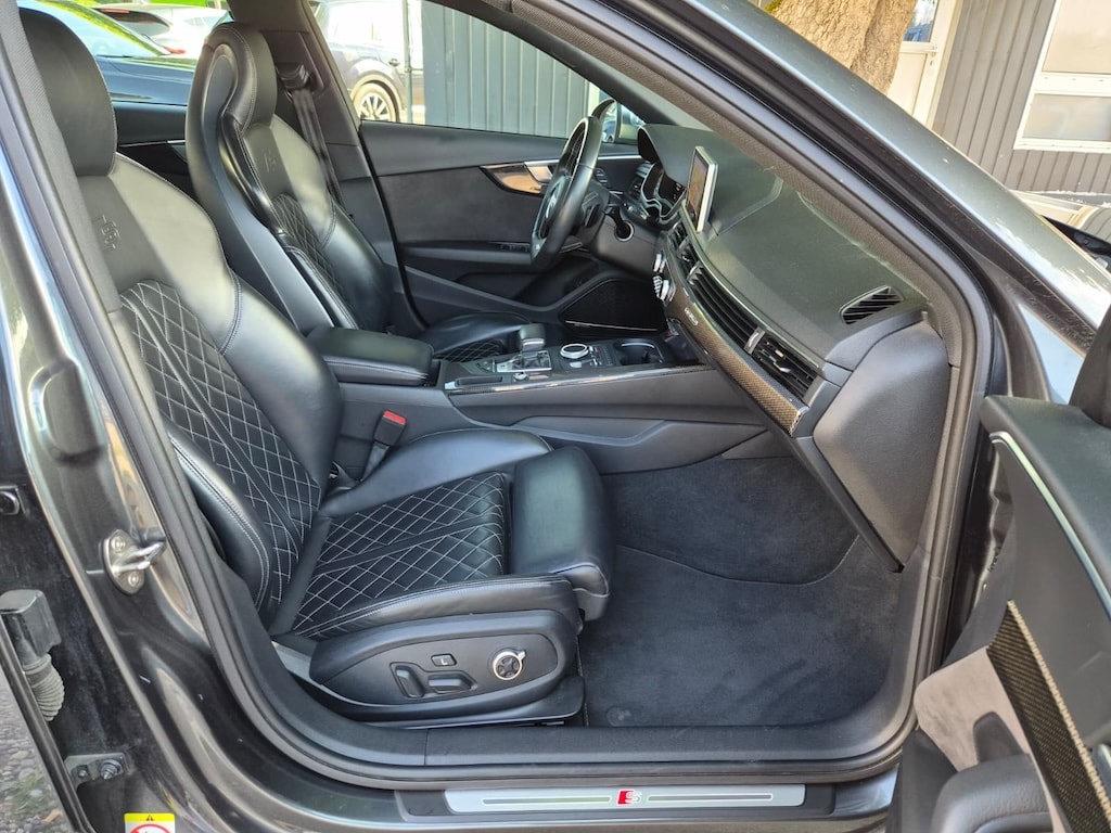 AUDI S4 Avant 3.0 TFSI quattro tiptronic-image-10