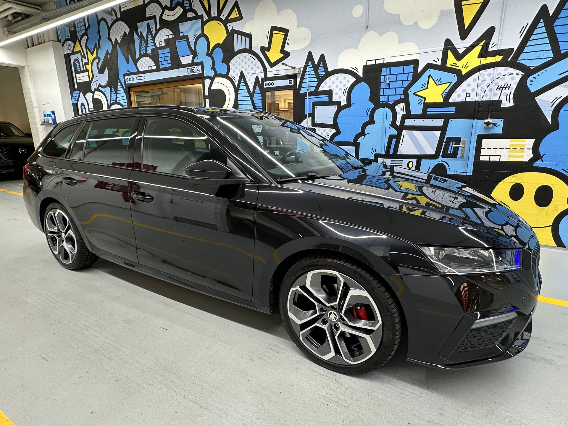 SKODA Octavia Combi 2.0 TDI DSG RS 4x4-image-0