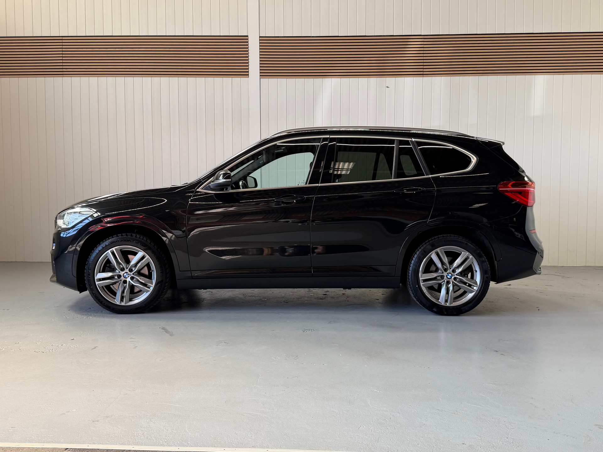 BMW X1 xDrive 25d M Sport Steptronic mit AHK ab MFK & Service-image-1