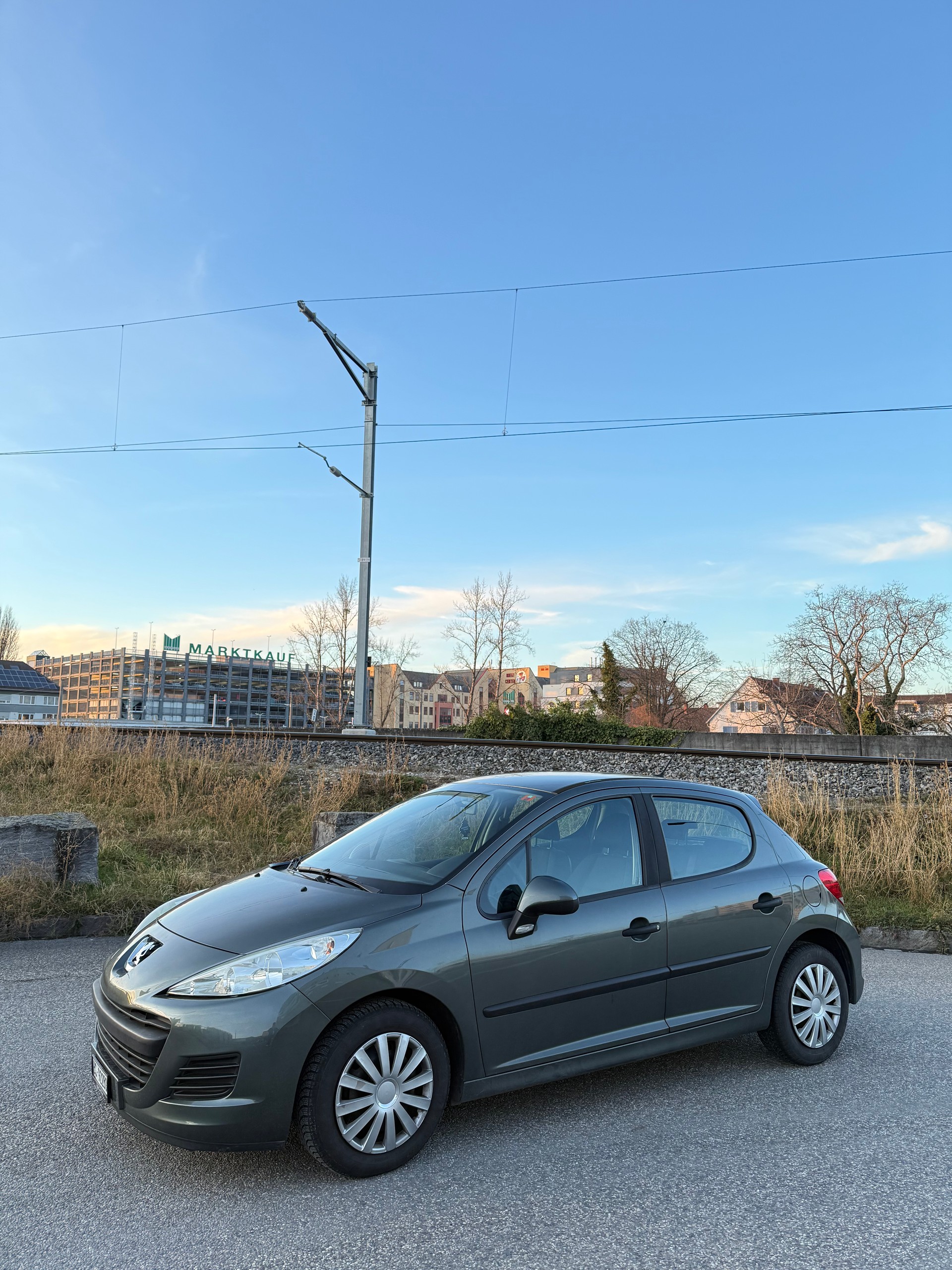 PEUGEOT 207 1.4 Diesel-image-1