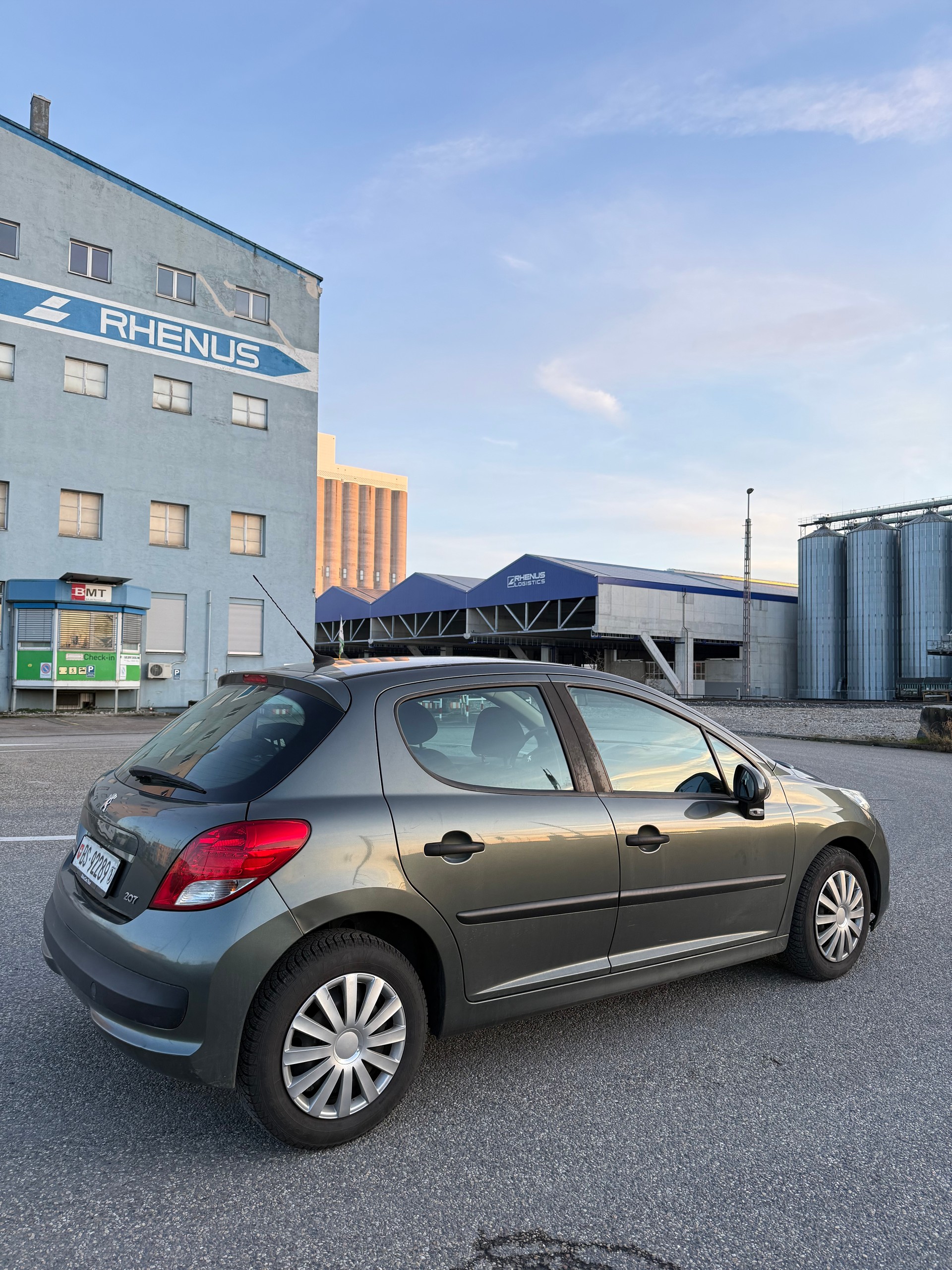 PEUGEOT 207 1.4 Diesel-image-3