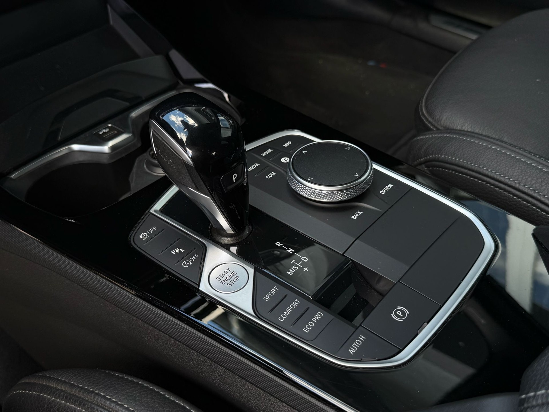 BMW M235i Gran Coupé xDrive Pure M Sport Steptronic-image-11