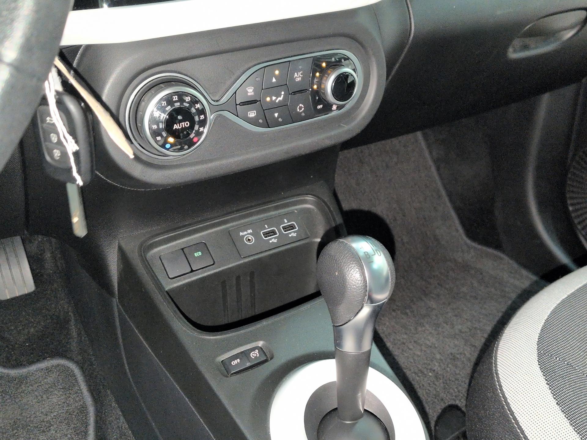 RENAULT Twingo Electric Equilibre-image-11