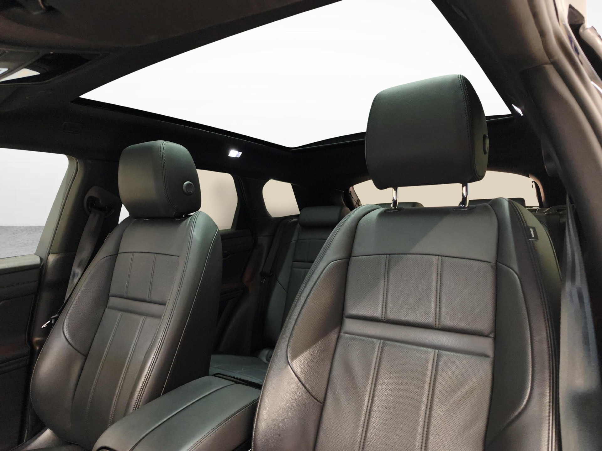 LAND ROVER Range Rover Evoque 2.0 T 250 R-Dynamic SE - Gancio traino elettrico & Ruote invernali inclusi-image-10