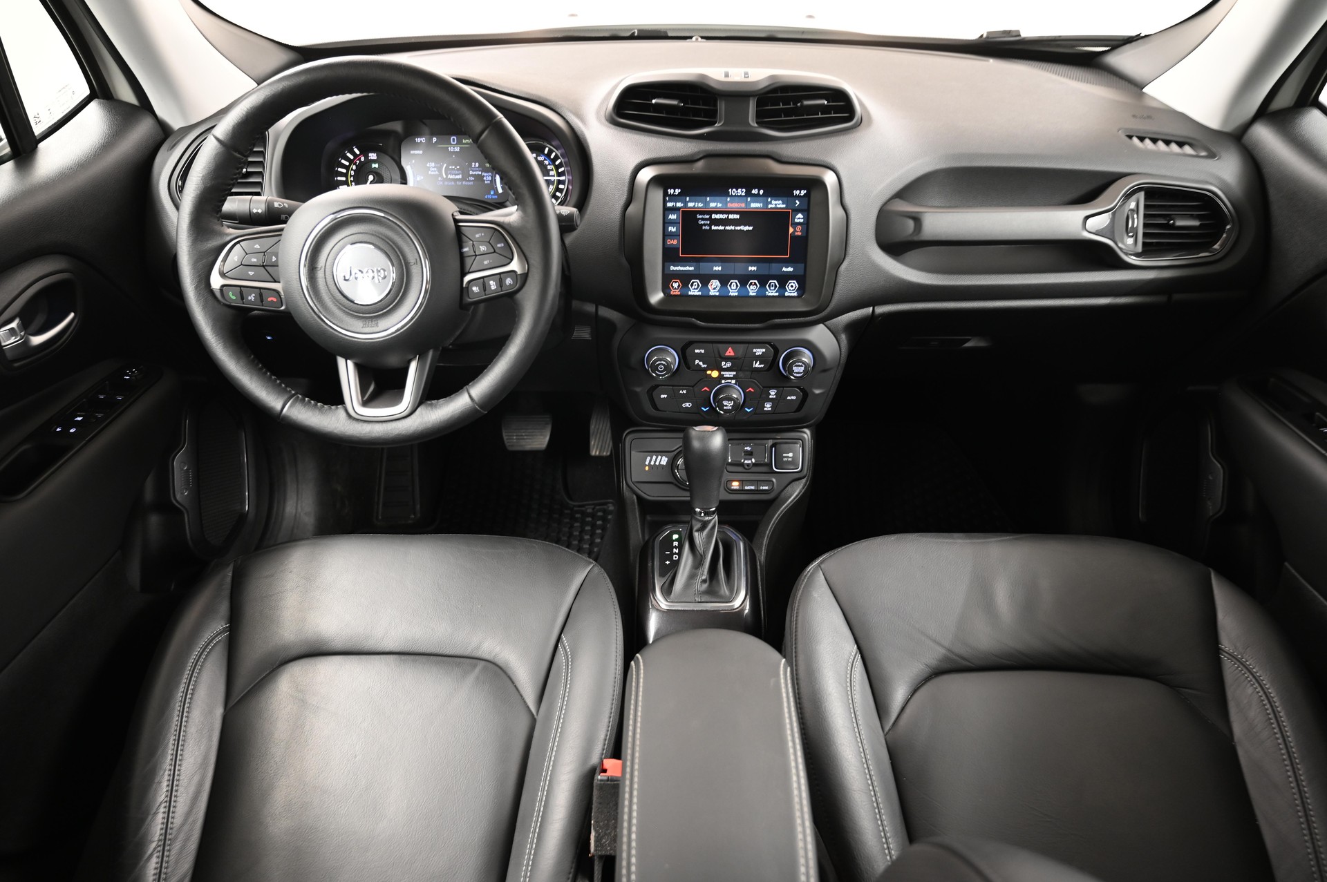 JEEP Renegade 1.3 Limited 4xe-image-8