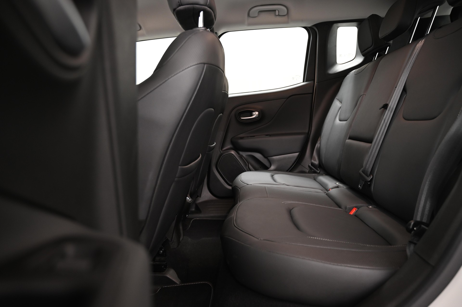 JEEP Renegade 1.3 Limited 4xe-image-6