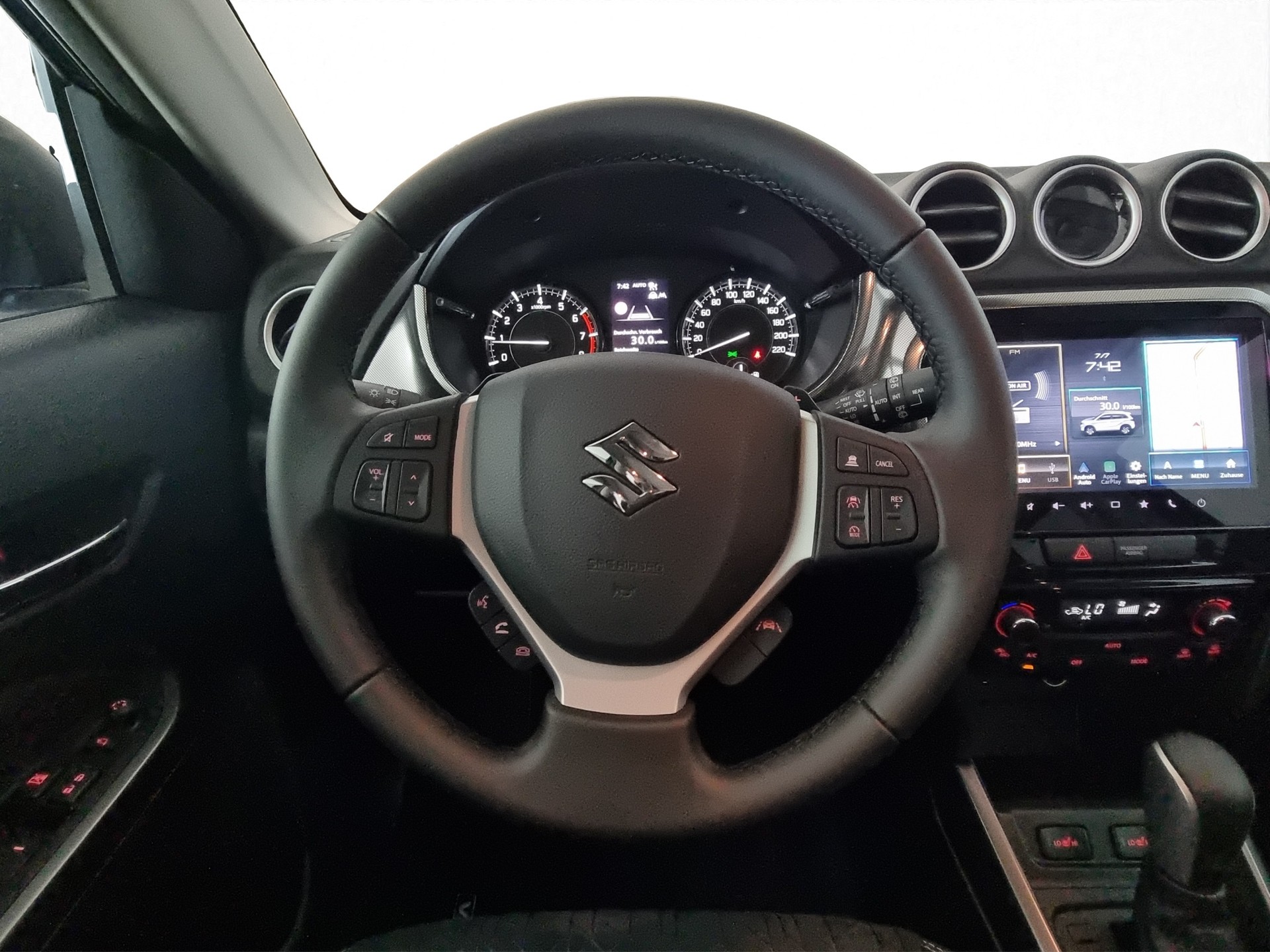 SUZUKI Vitara 1.4 Compact Top Hyb. 4x4 AT-image-8