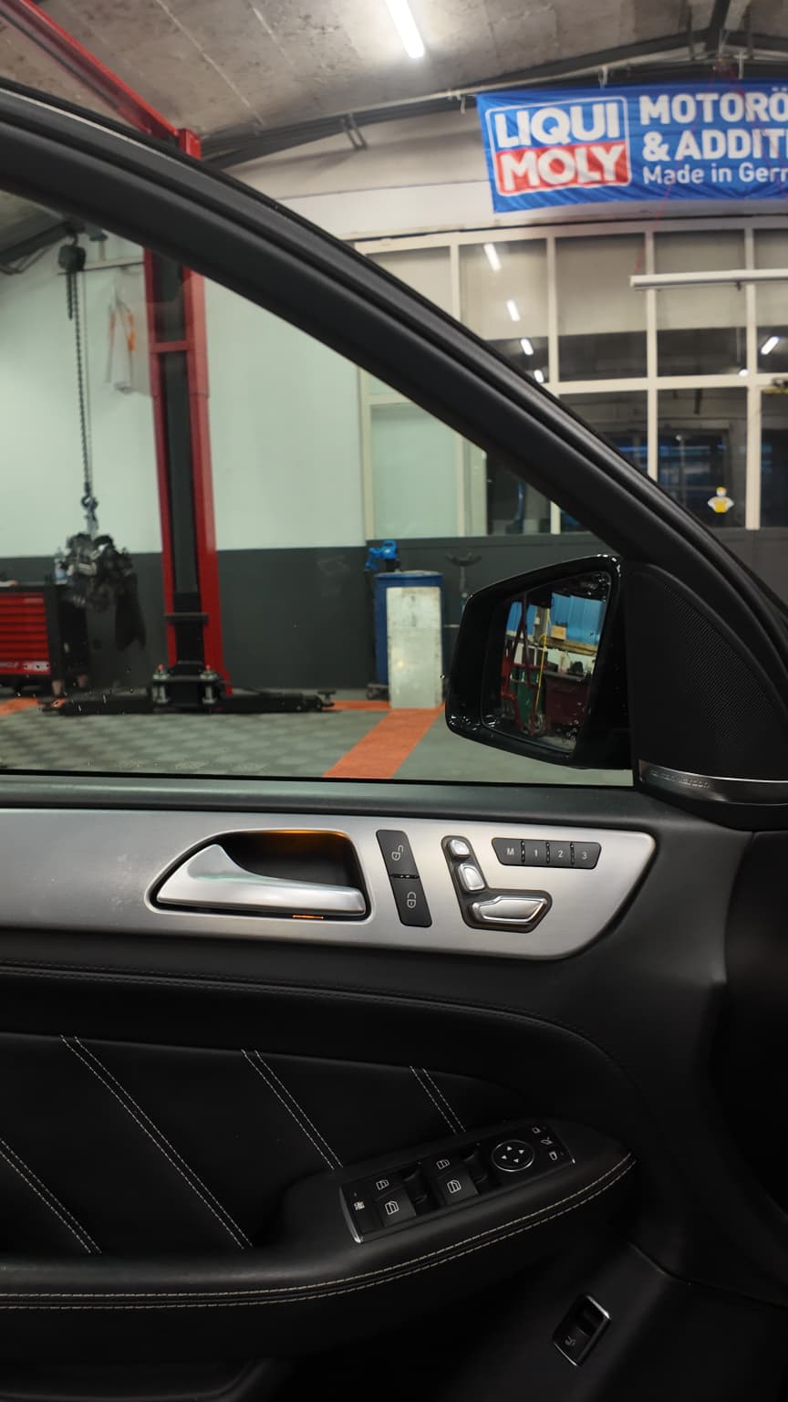 MERCEDES-BENZ GLE Coupé 63 S AMG 4Matic Speedshift-image-3