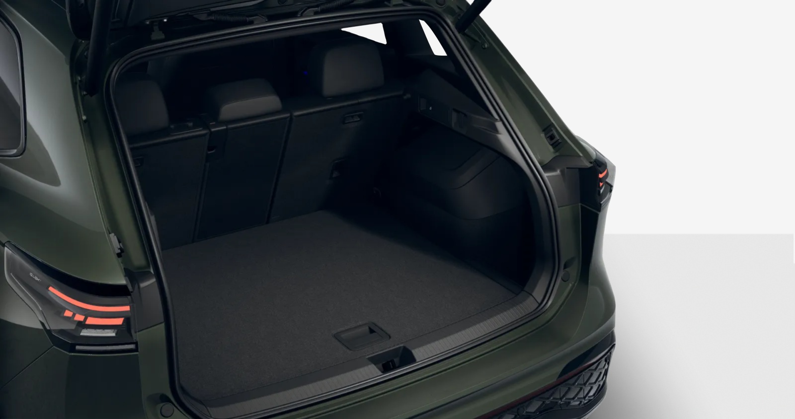 VW Tiguan 2.0 TSI DSG R-Line 4Motion-image-8