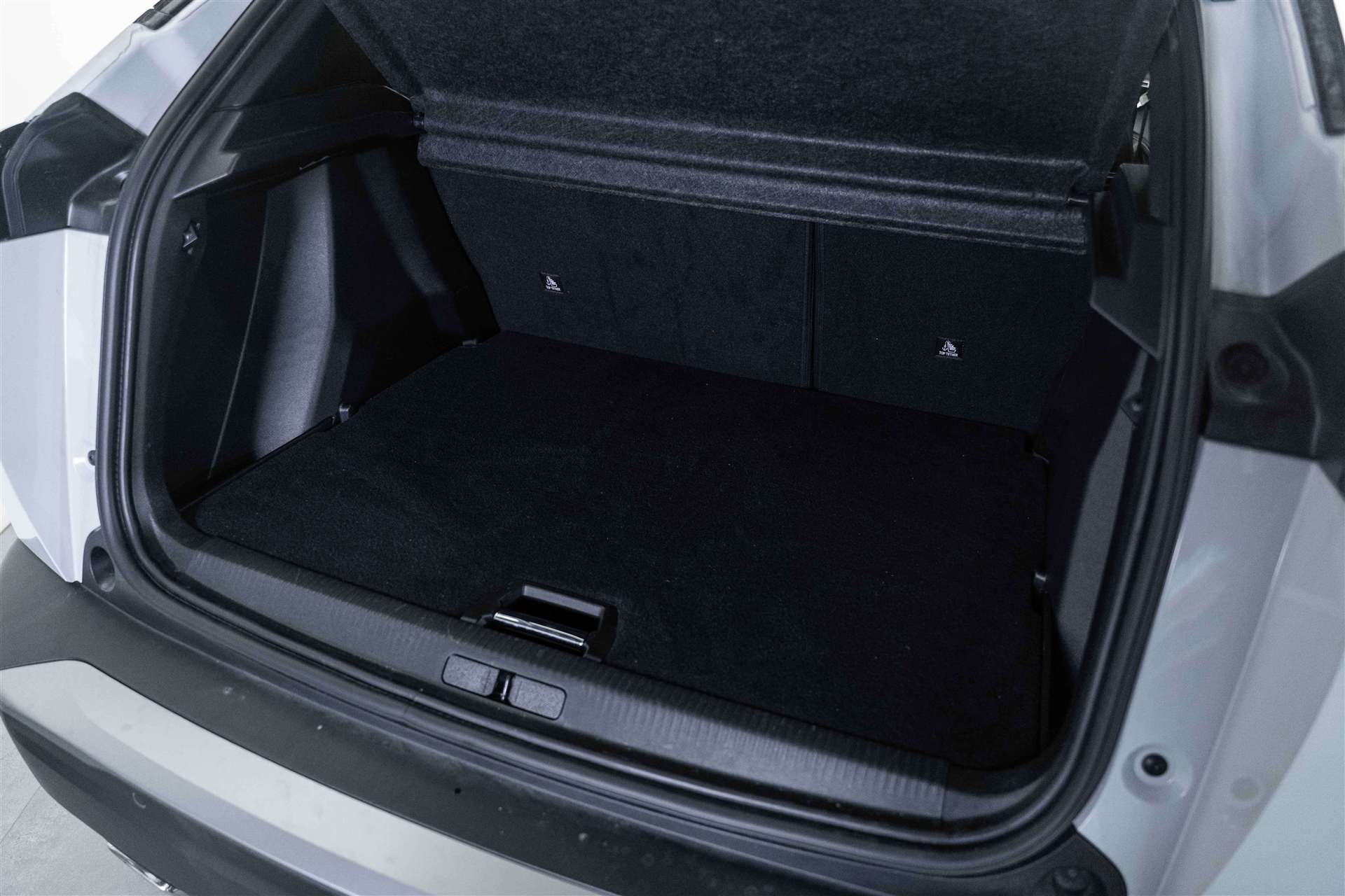 PEUGEOT Peugeot 2008 1.2 PureTech GT Automat-image-4