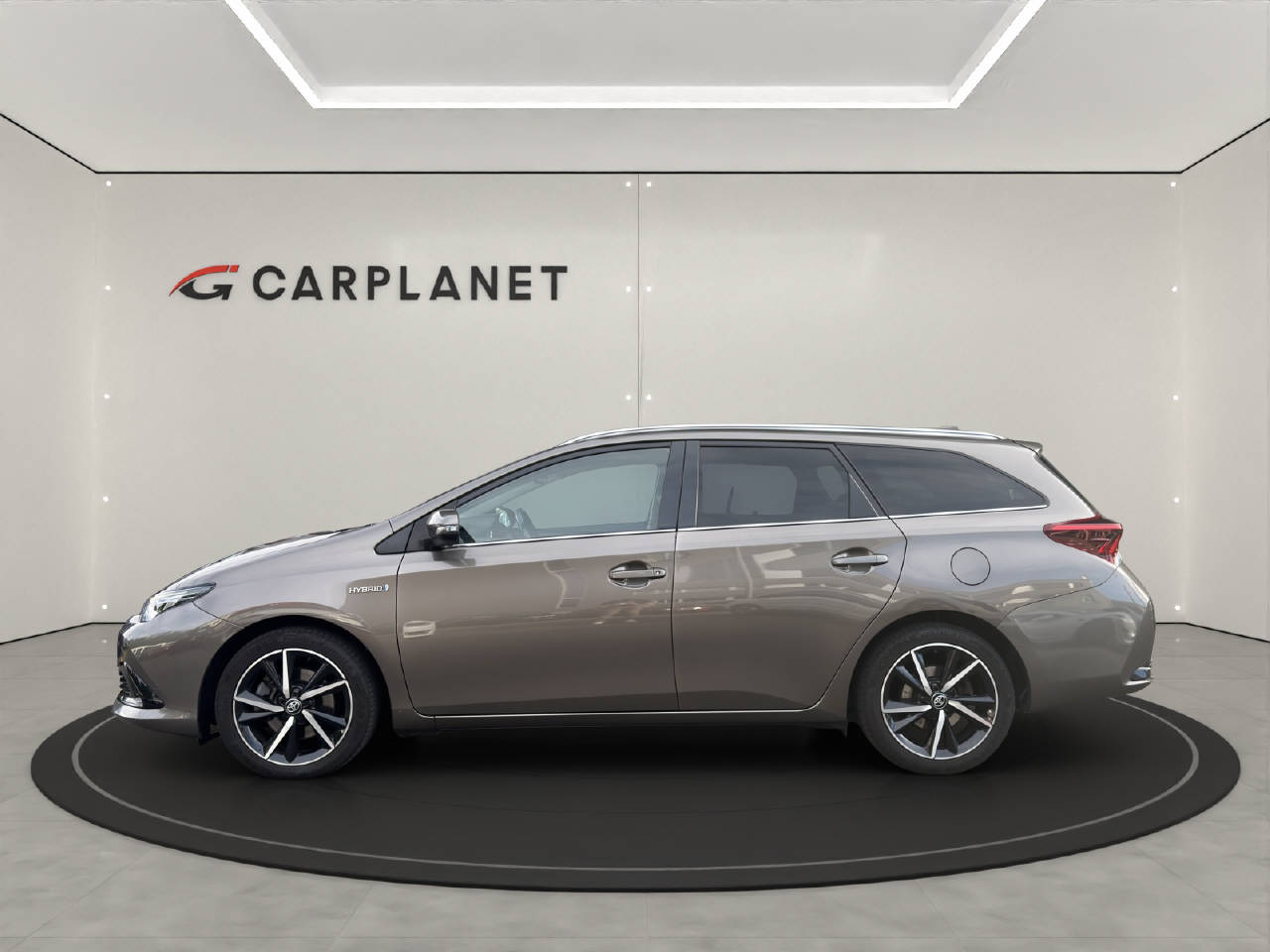 TOYOTA Auris Touring Sports 1.8 HSD T-image-1