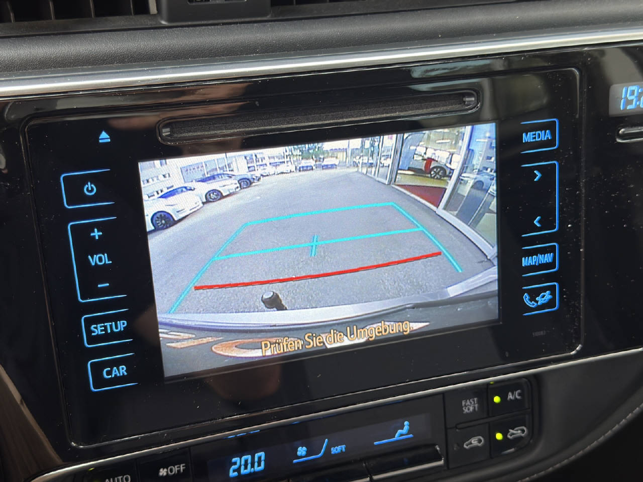 TOYOTA Auris Touring Sports 1.8 HSD T-image-6