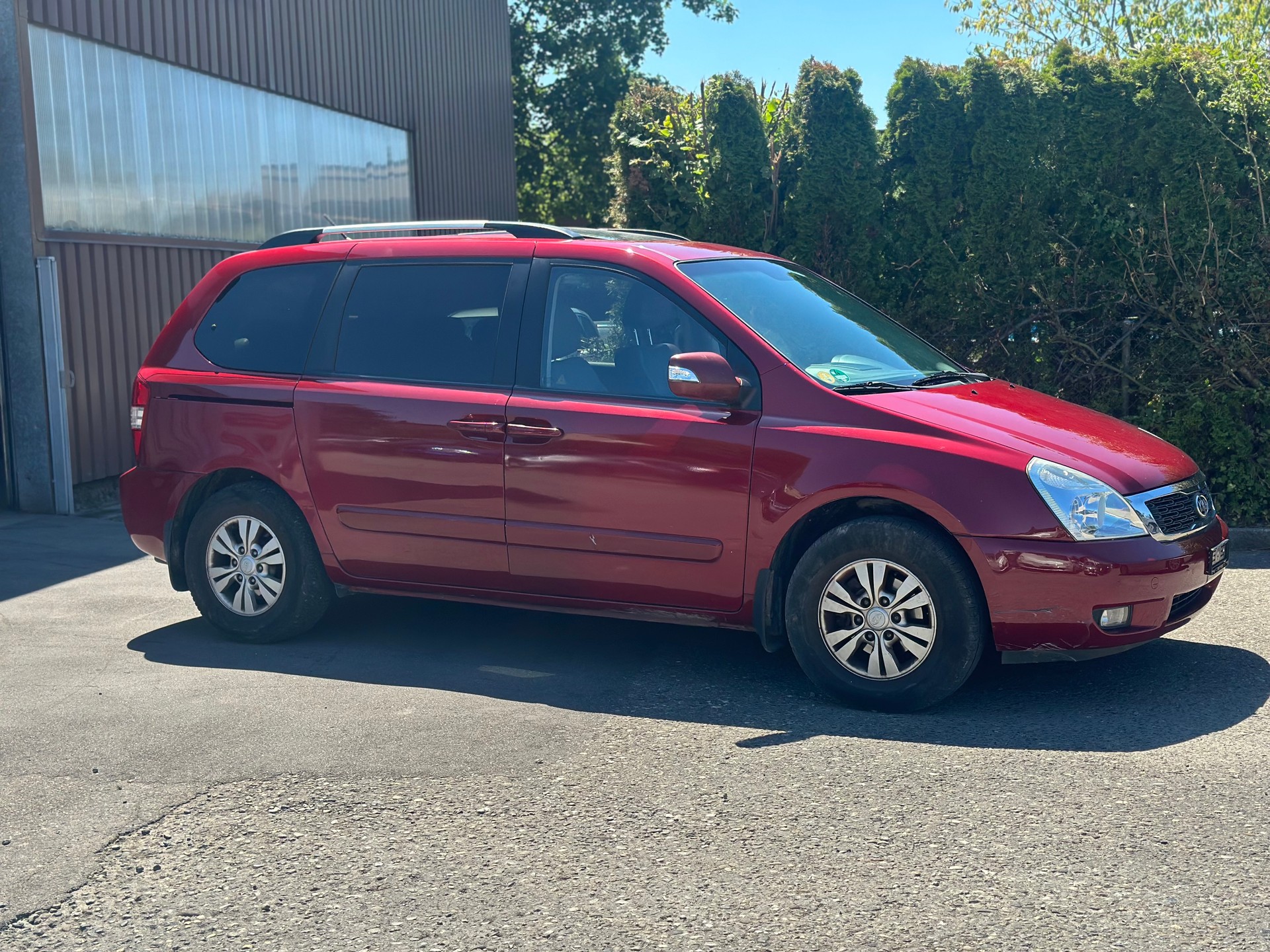 KIA Carnival 2.2 CRDi Style Automatic-image-1
