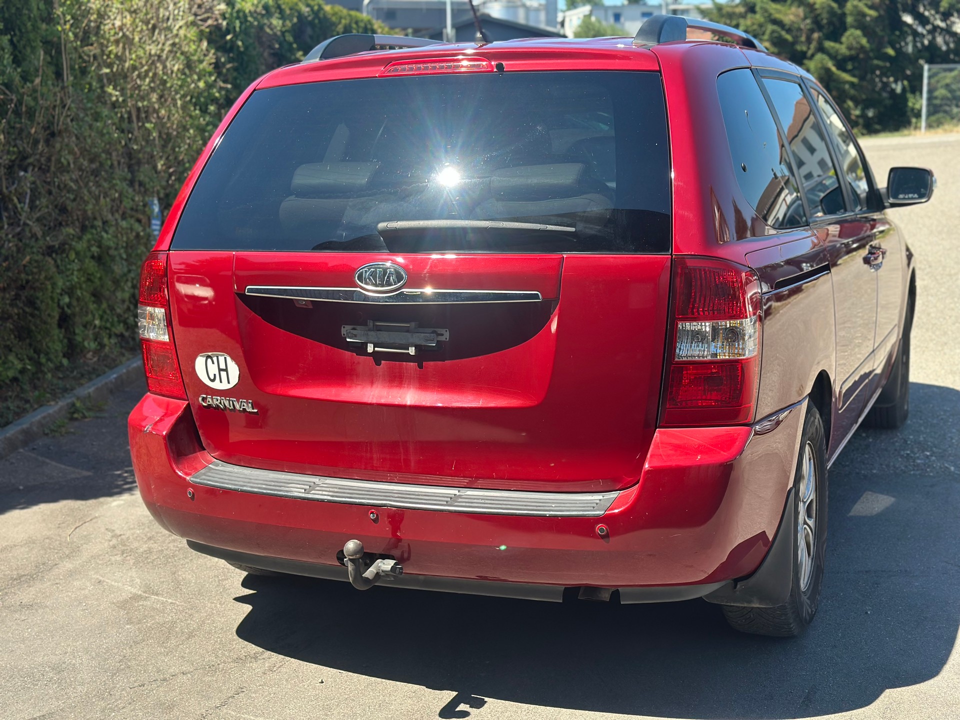KIA Carnival 2.2 CRDi Style Automatic-image-3
