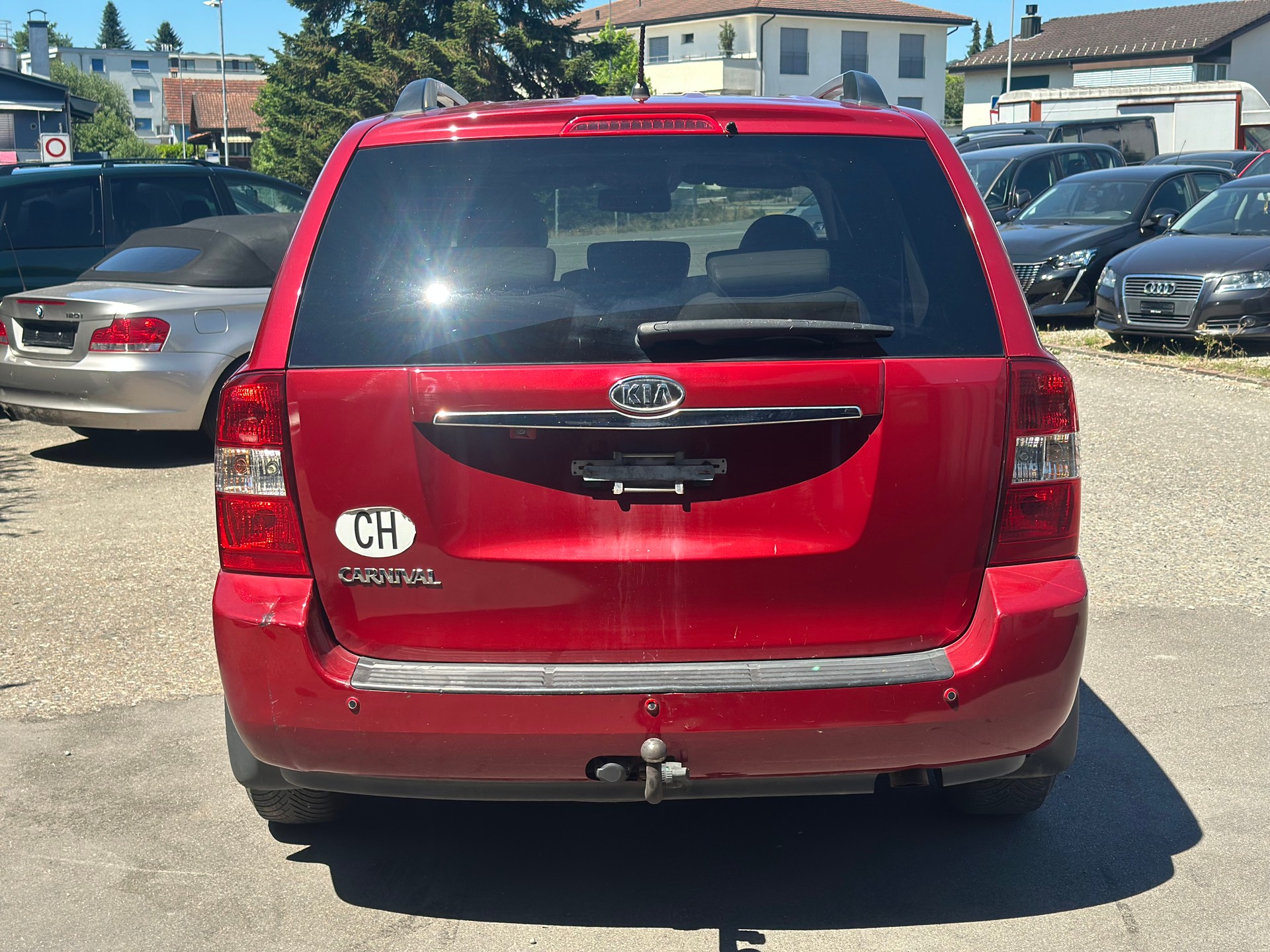 KIA Carnival 2.2 CRDi Style Automatic-image-4