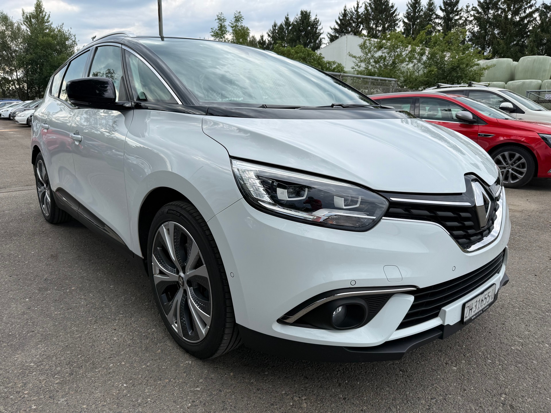 RENAULT Grand Scénic 1.3 16V Turbo Intens EDC-image-0