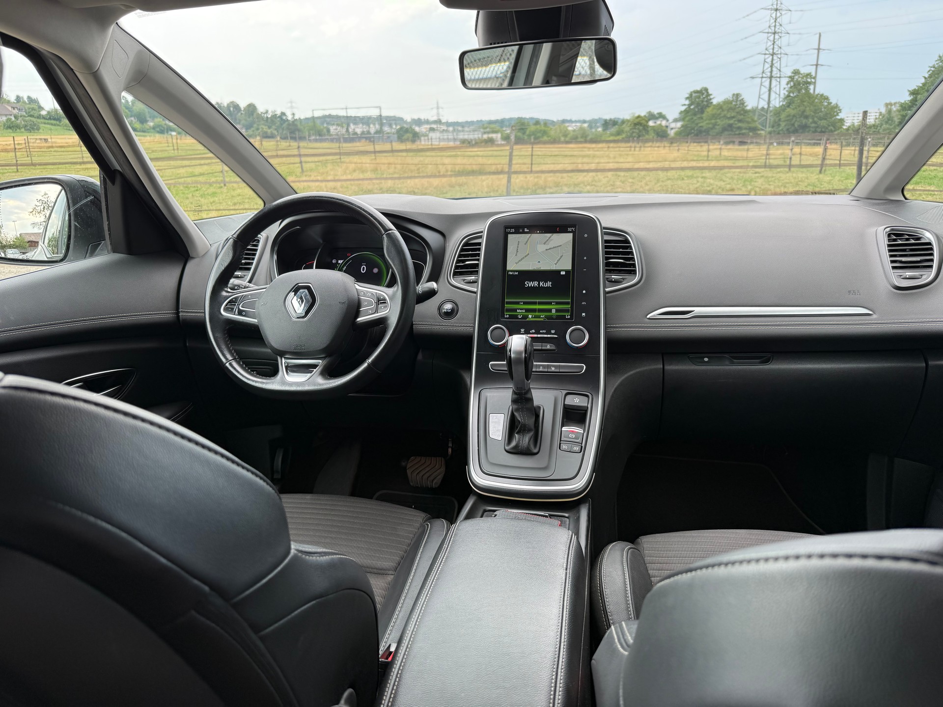 RENAULT Grand Scénic 1.3 16V Turbo Intens EDC-image-9
