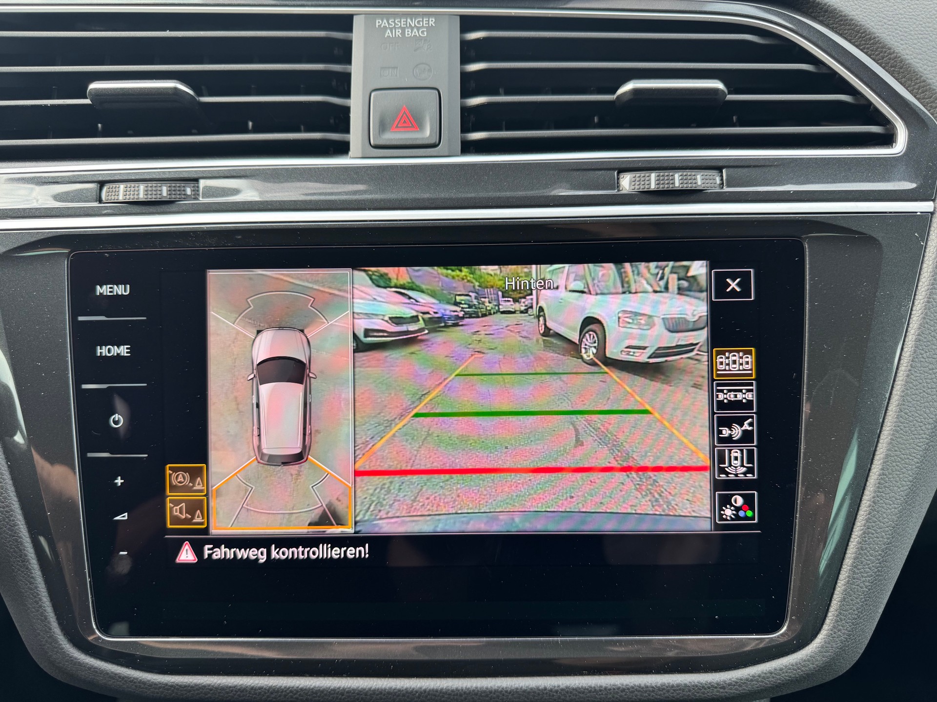VW Tiguan 2.0 TDI SCR R-Line 4Motion DSG-image-9