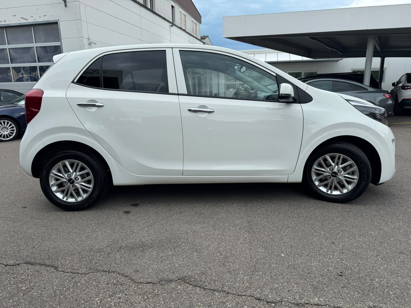 KIA Picanto 1.0 CVVT First Edition AMT-image-4