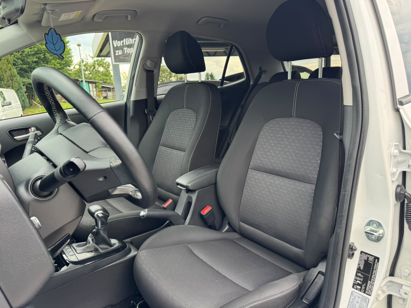KIA Picanto 1.0 CVVT First Edition AMT-image-13