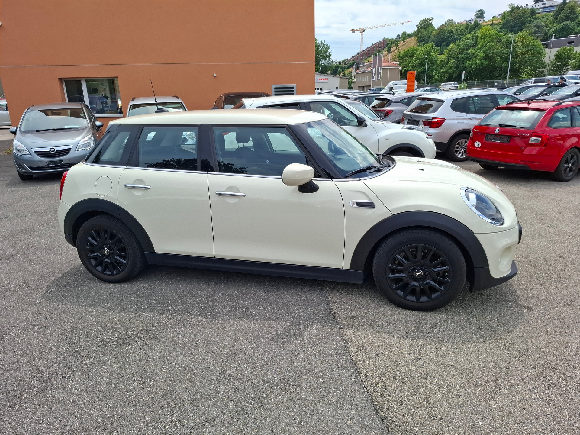 MINI One-image-5