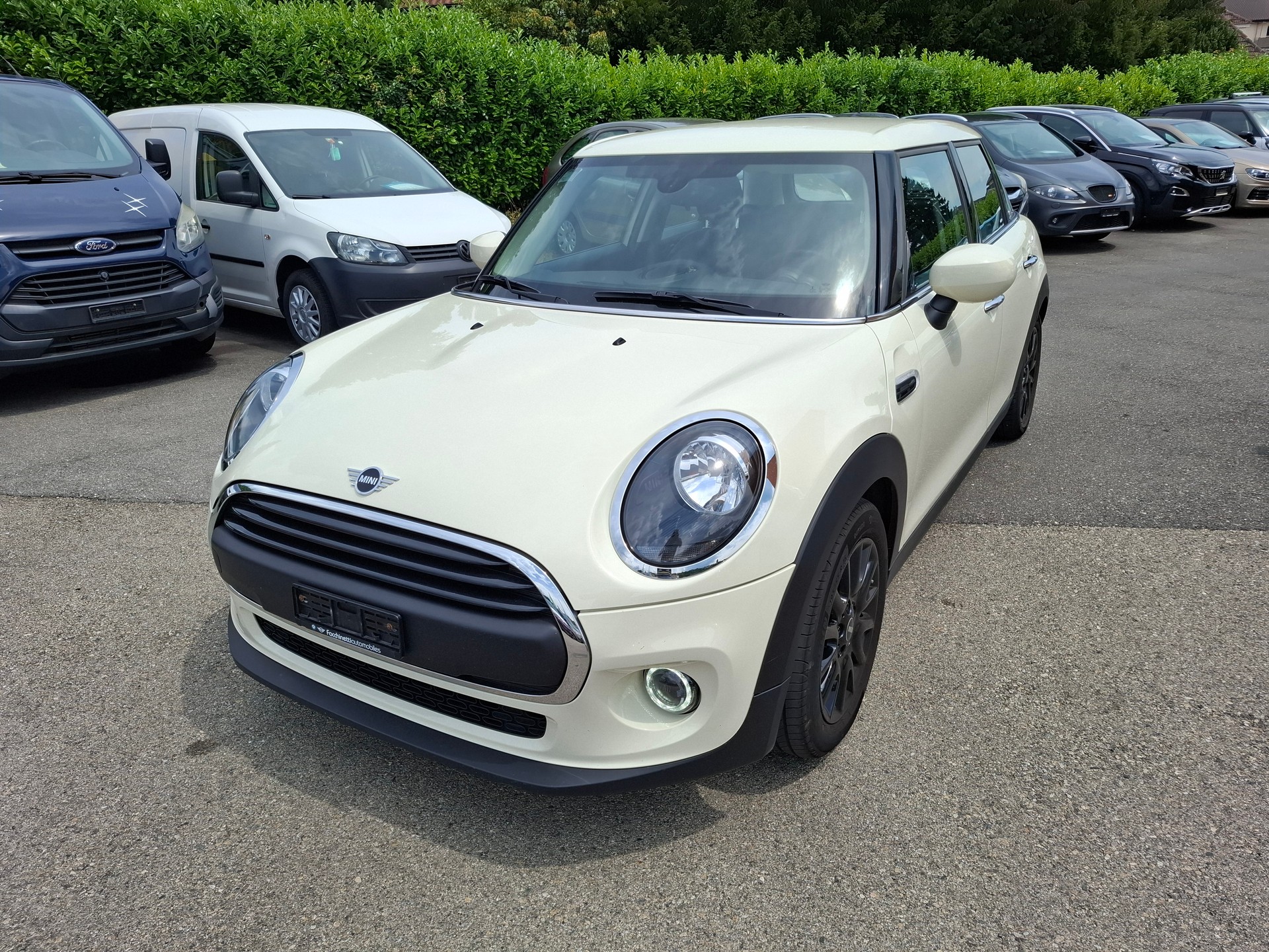 MINI One-image-0