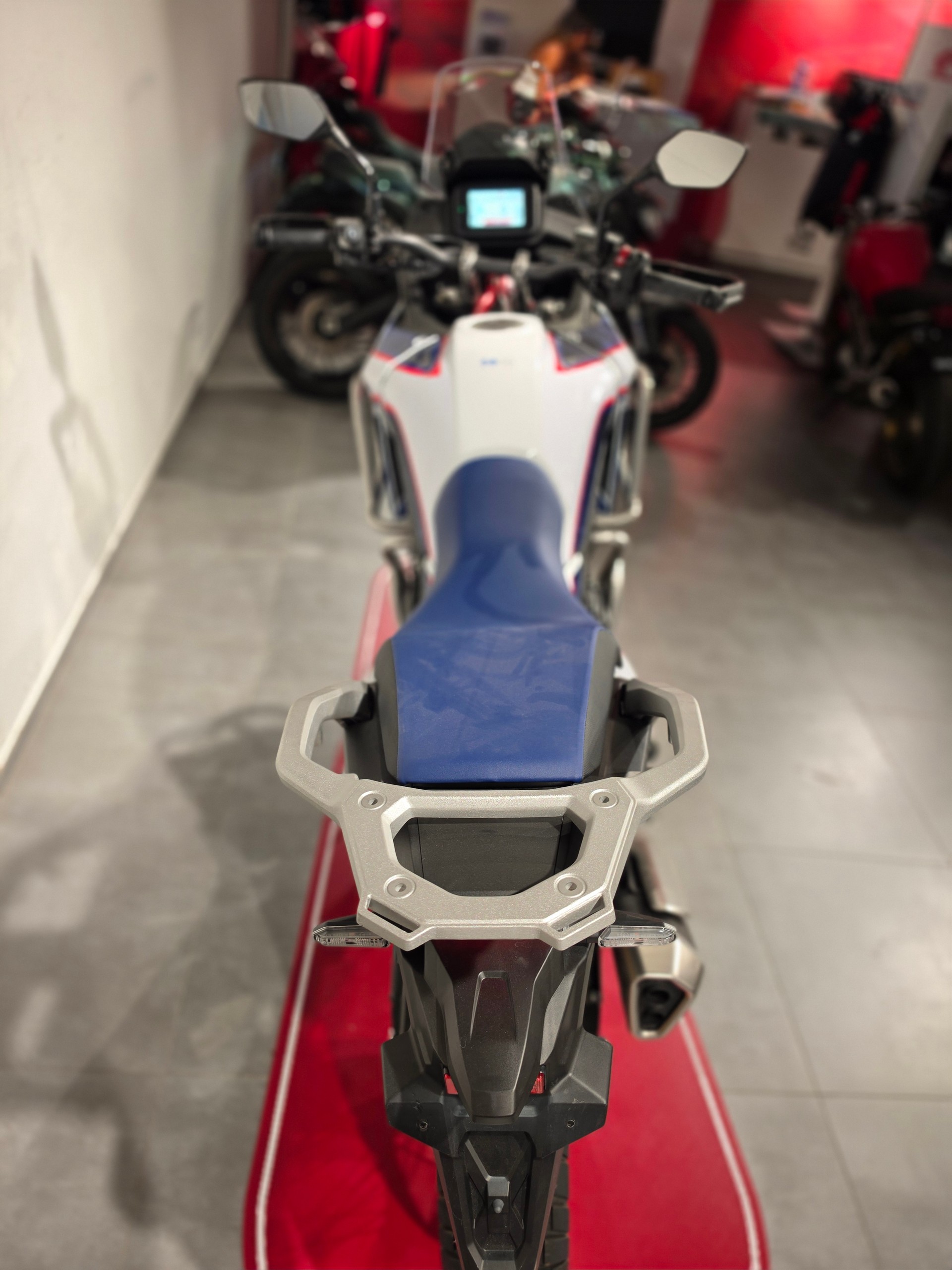 HONDA XL 750 Transalp-image-8