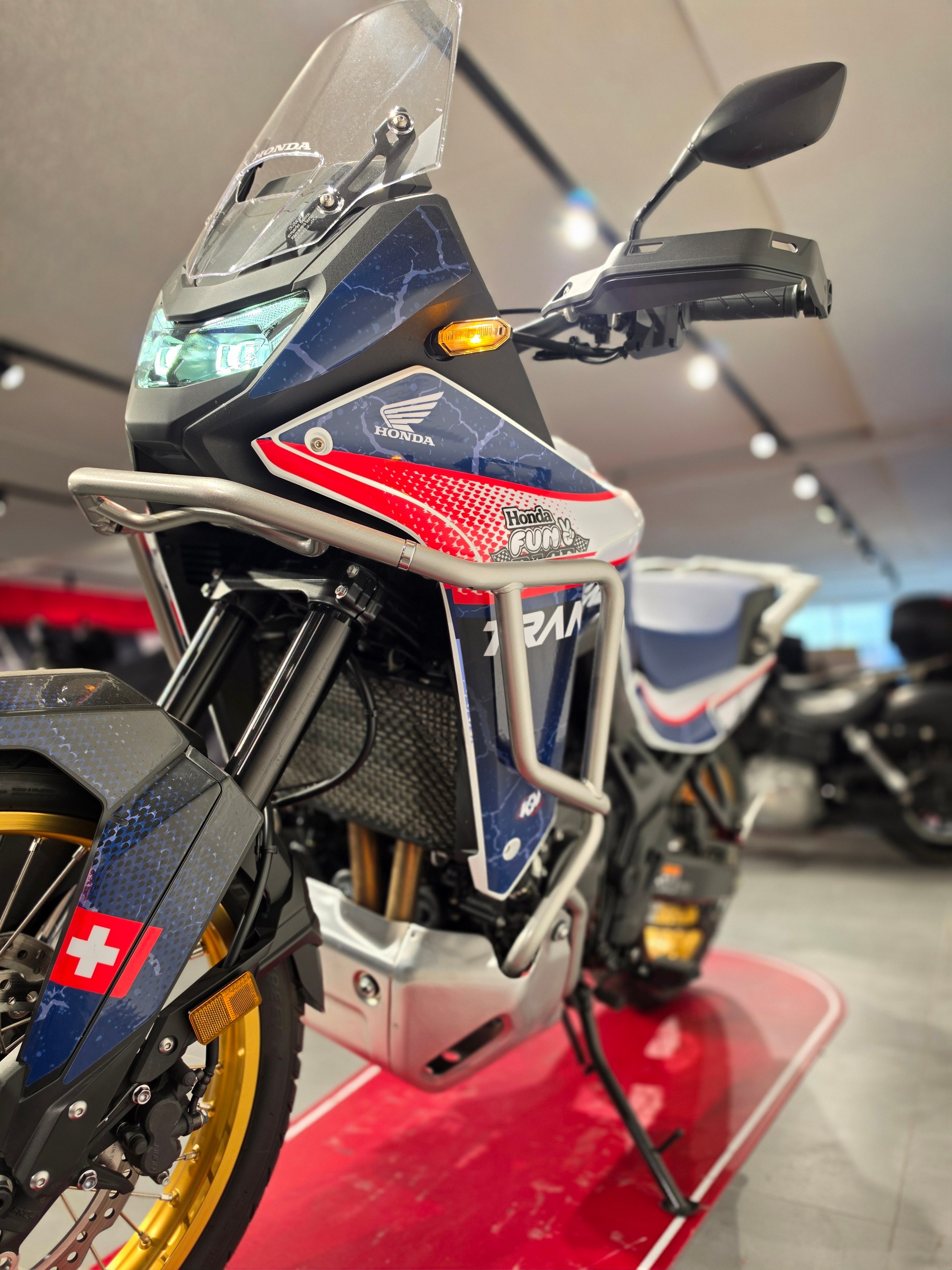 HONDA XL 750 Transalp-image-5