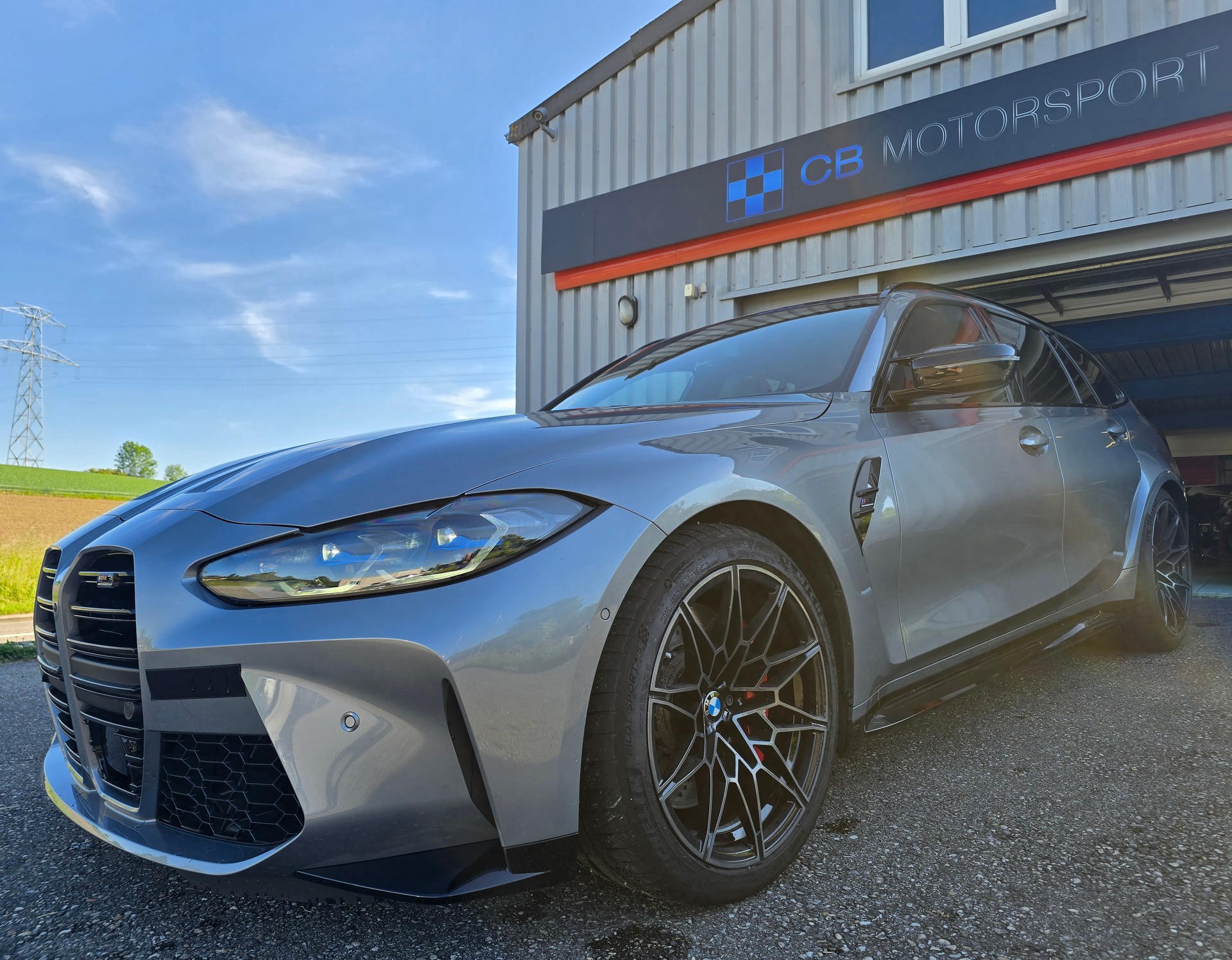 BMW M3 Touring xDrive Competition M INDIVIDUAL