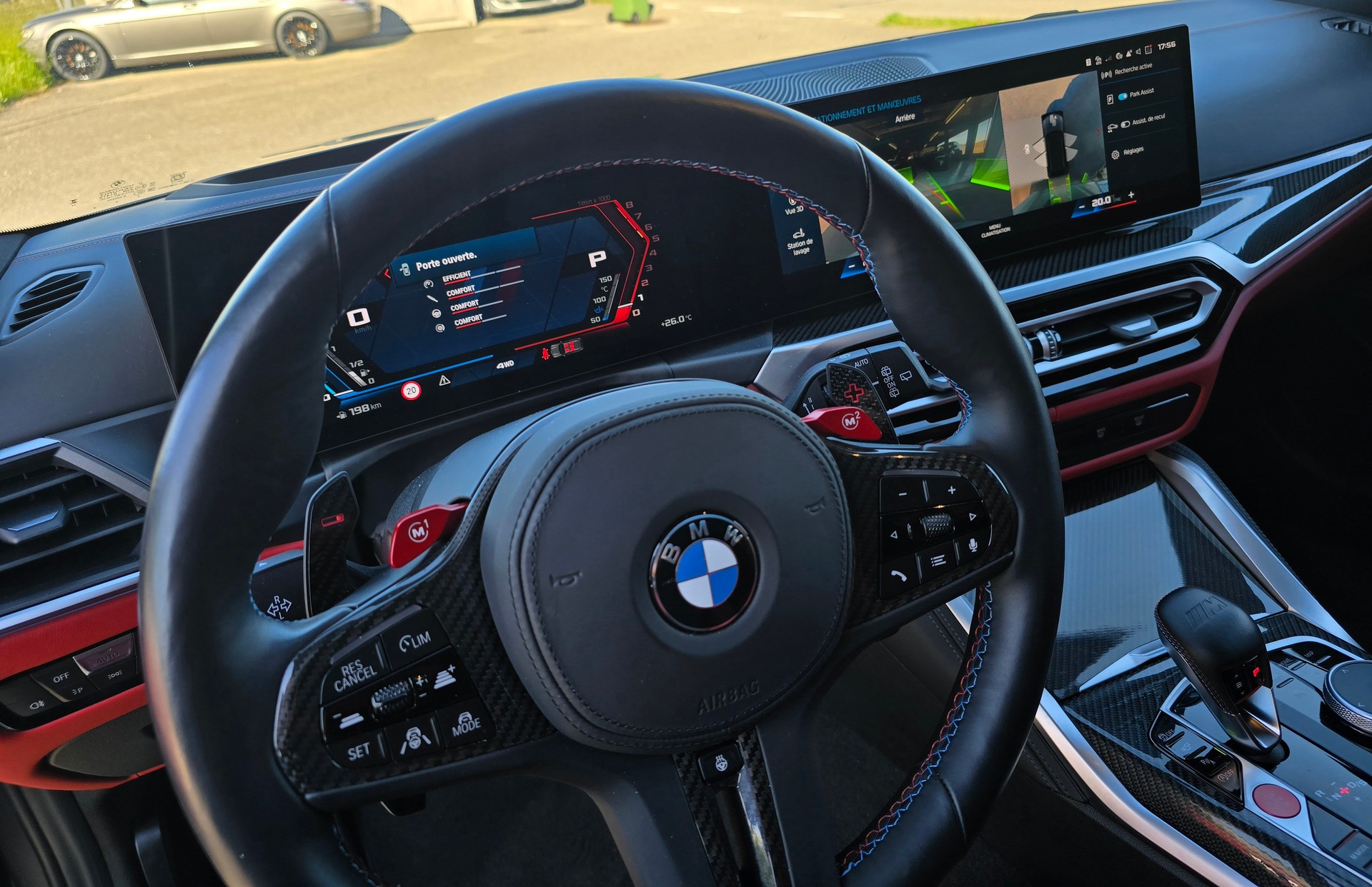 BMW M3 Touring xDrive Competition M INDIVIDUAL-image-12