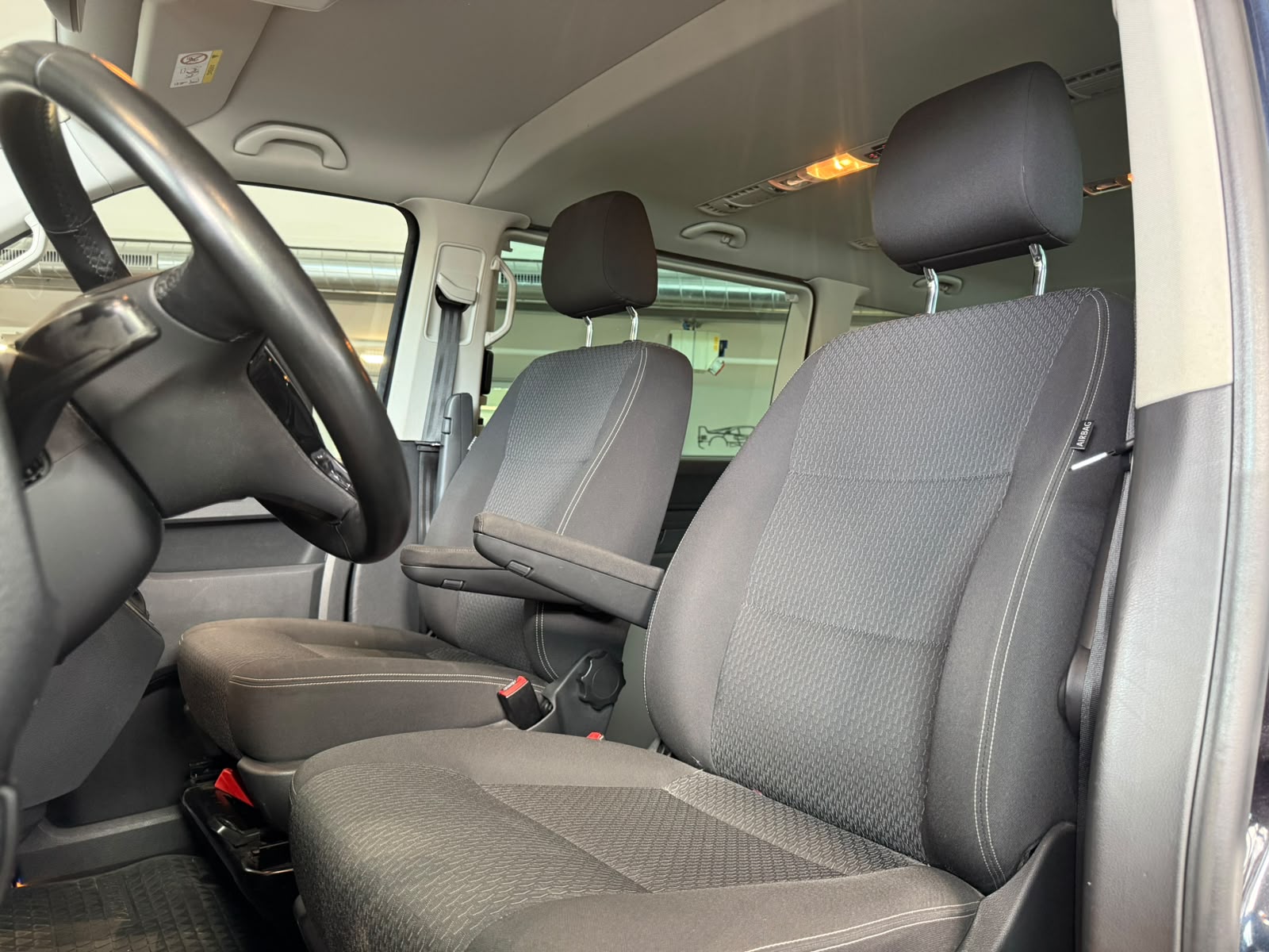 VW T6 Multivan 2.0 TDI Trendline 4Motion DSG-image-9