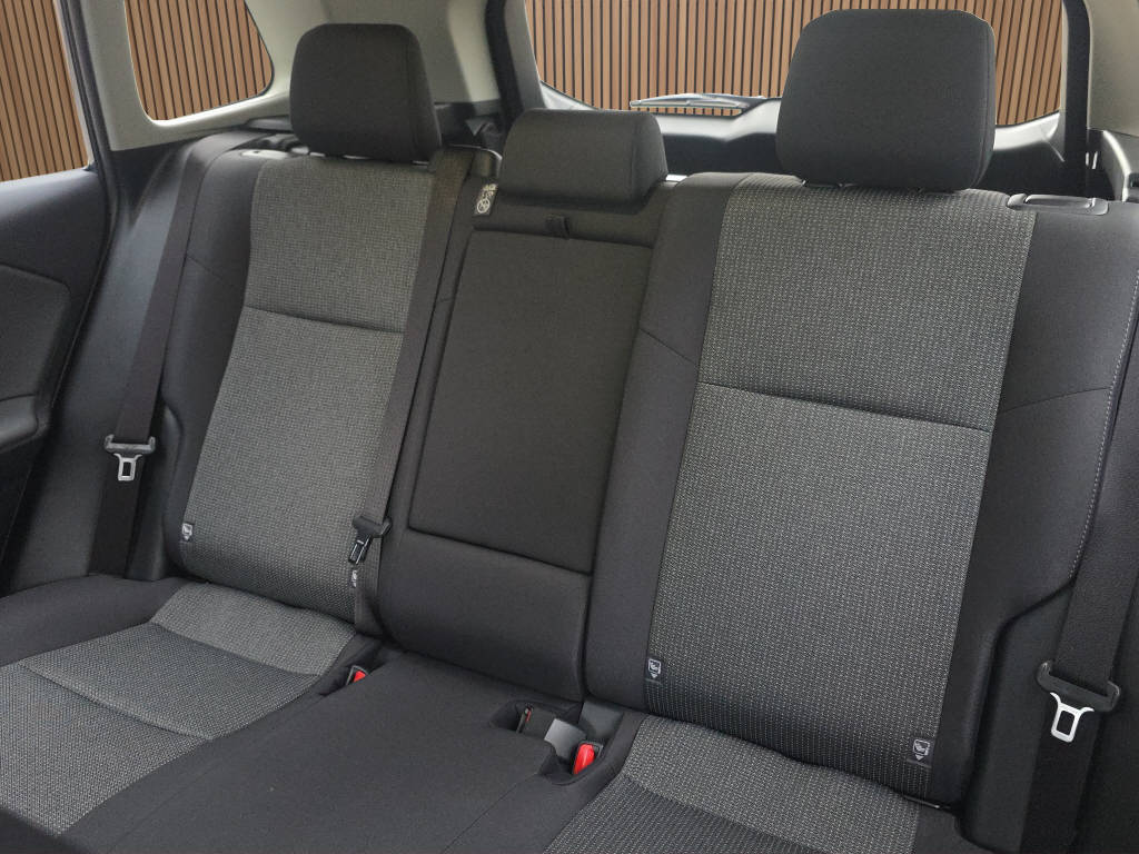 TOYOTA RAV-4 2.5 HEV Trend 4WD-image-18