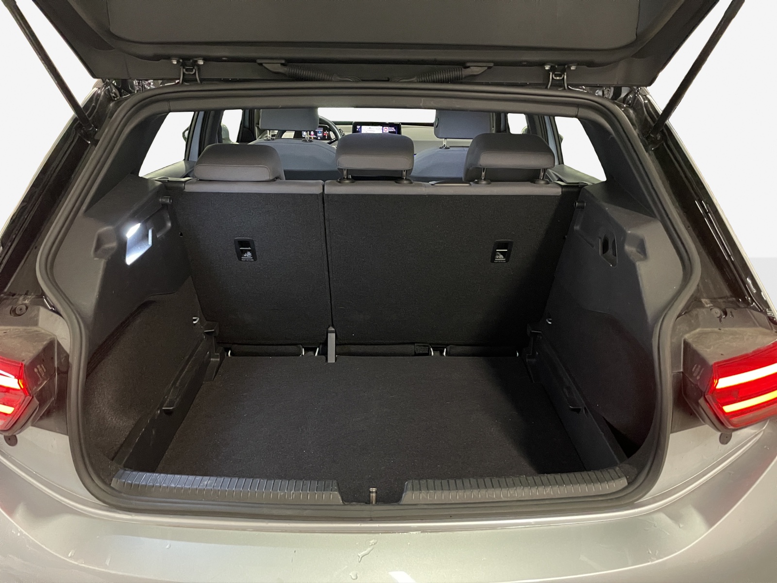 VW ID.3 Pro 58 kWh Pro-image-12