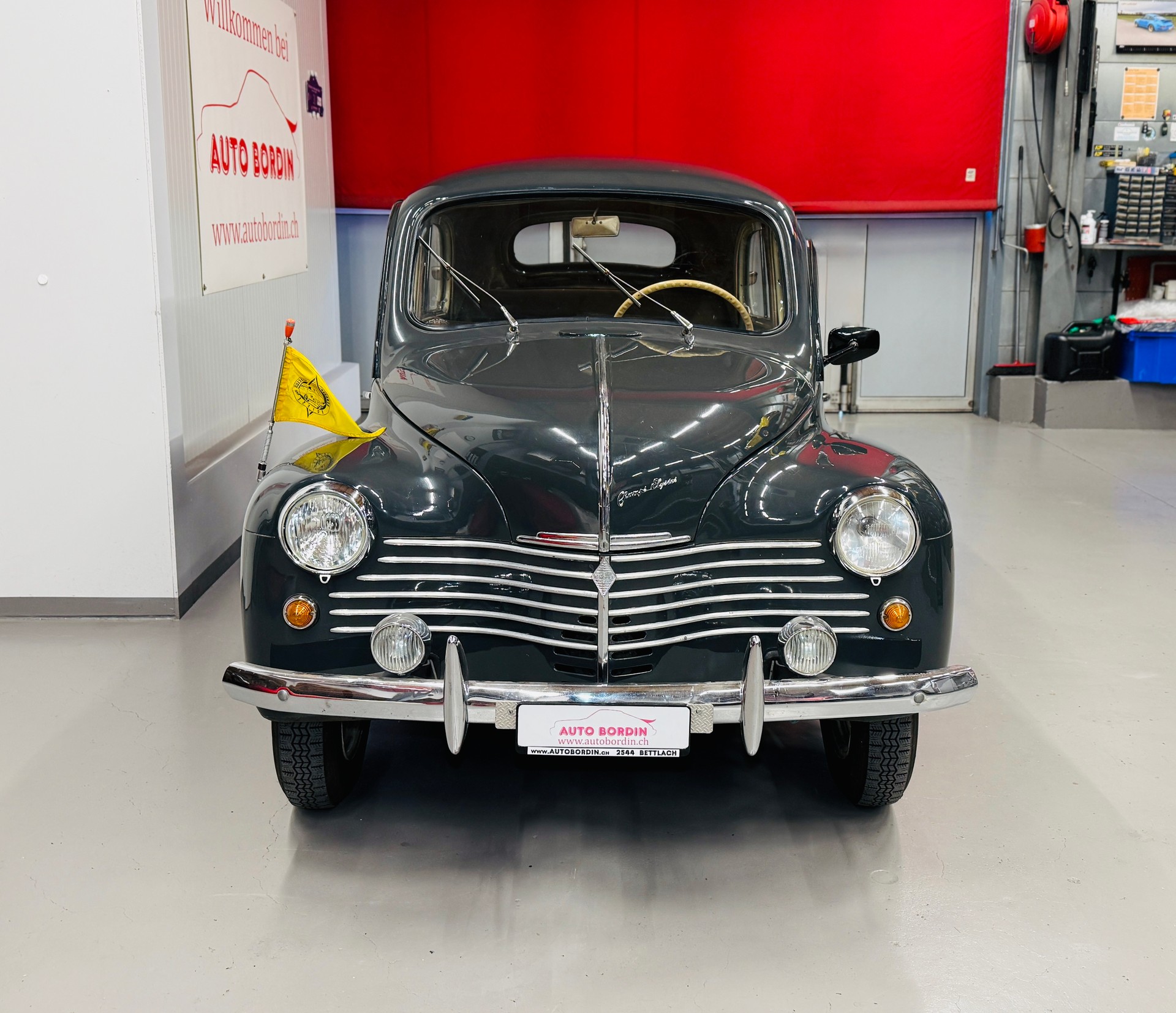 RENAULT 4 CV Heck R 1060 Veteran-image-10