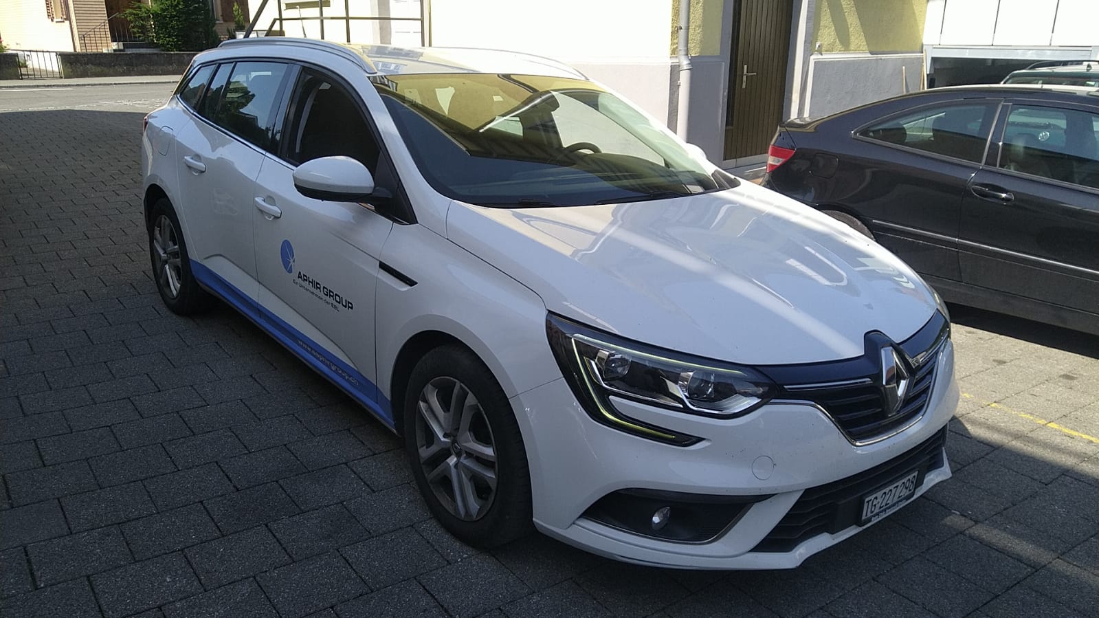 RENAULT Mégane Grandtour 1.5 dCi Business Line EDC-image-2