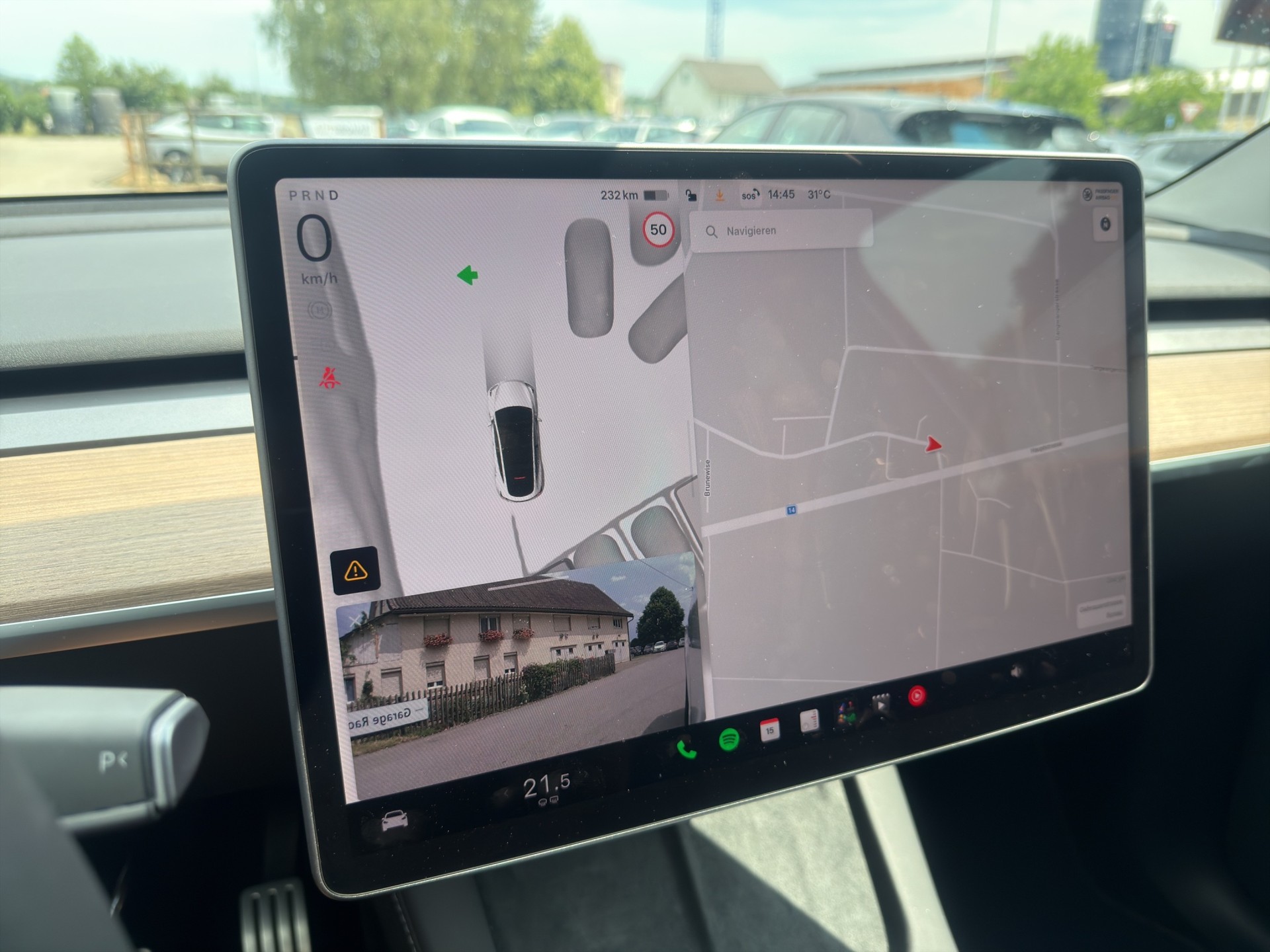 TESLA Model Y Performance D-image-30