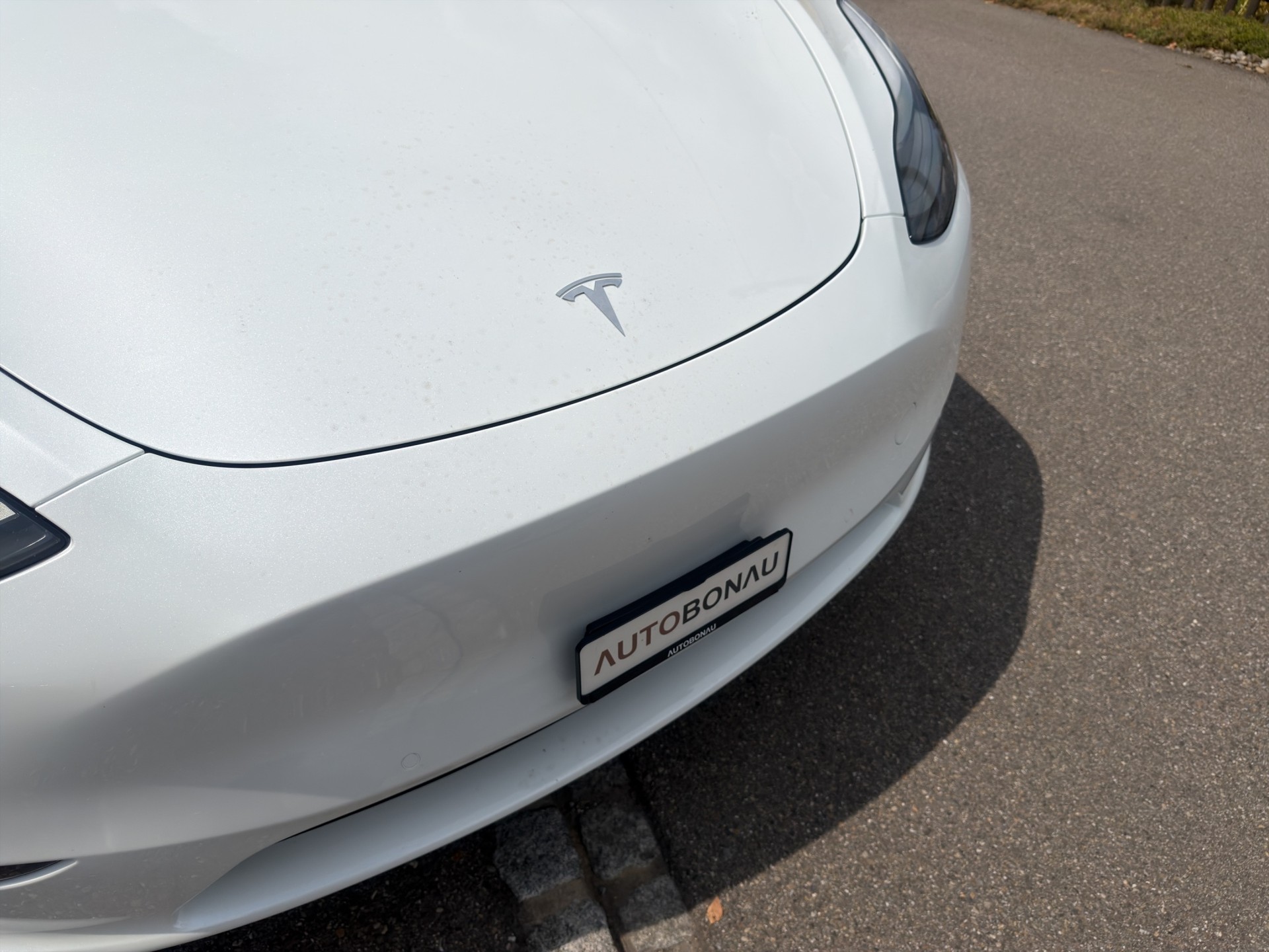 TESLA Model Y Performance D-image-49