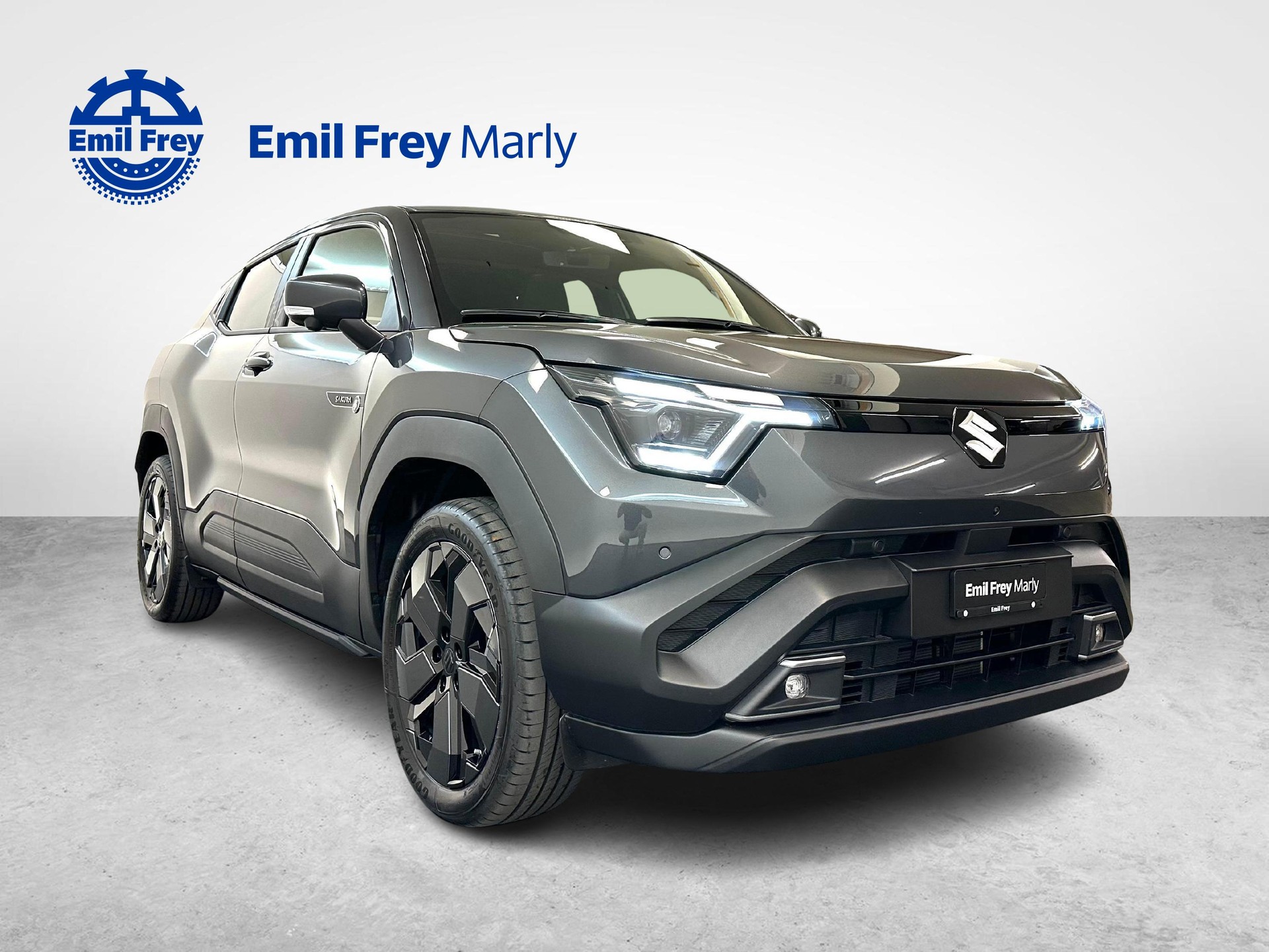 SUZUKI e Vitara Compact Top 4x4-image-1