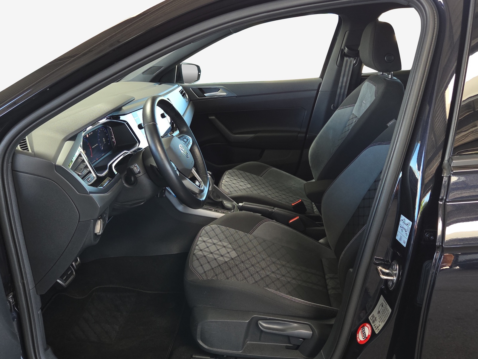 VW Polo 1.0 TSI R-Line DSG-image-7