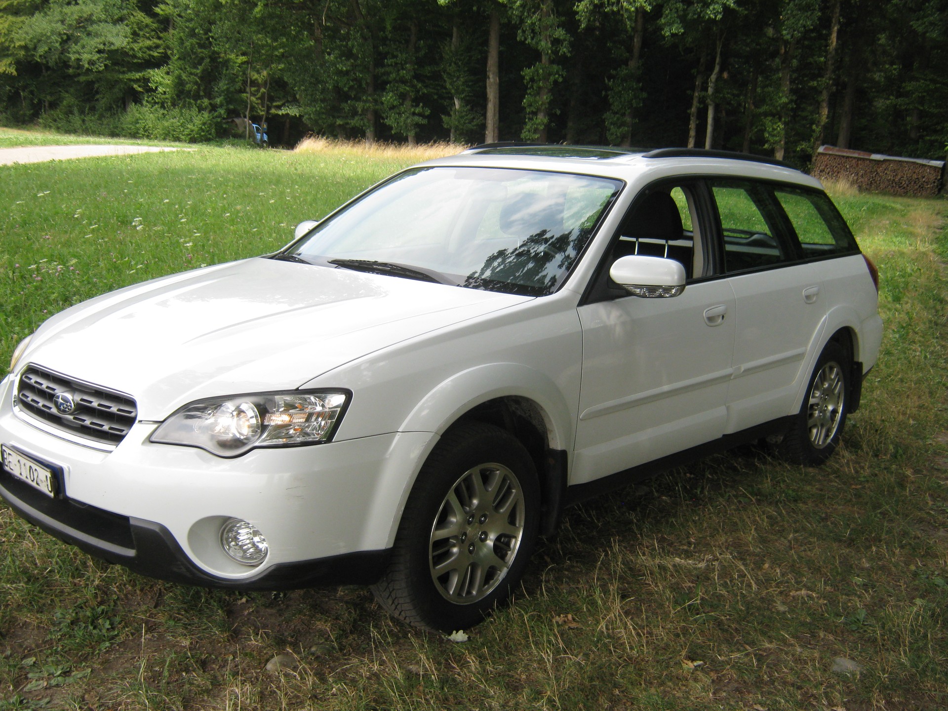 SUBARU Outback 2.5i AWD-image-1
