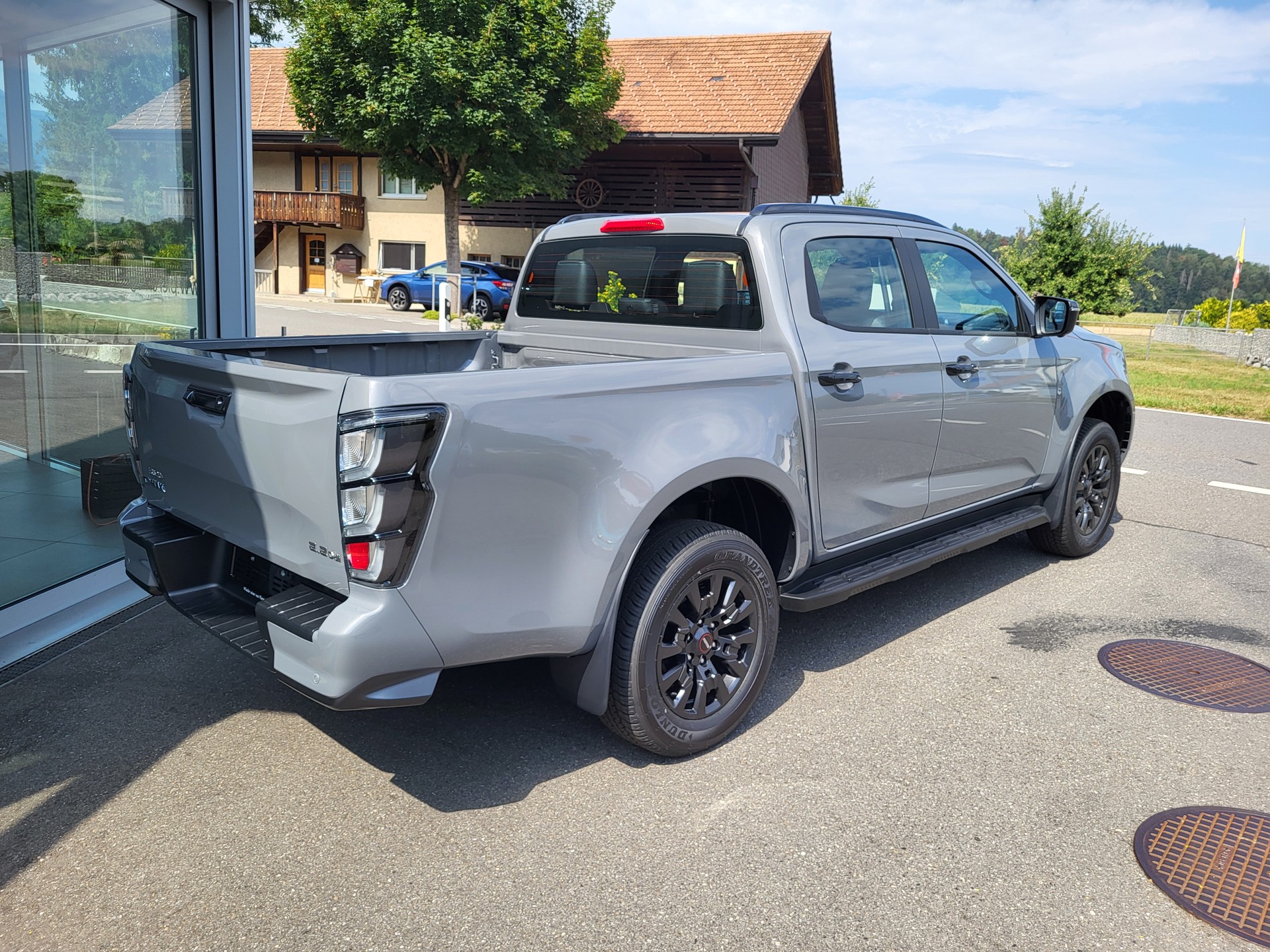 ISUZU D-MAX CrewCab Nitro Sport 2.2 DMS 4x4-image-3