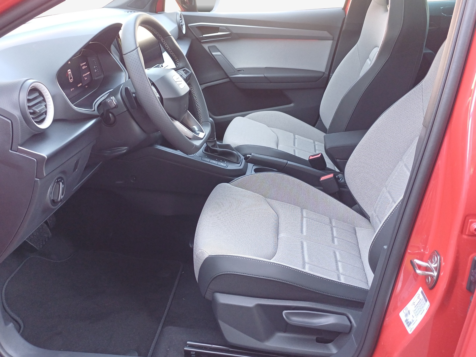 SEAT SEAT Ibiza MOVE FR 1.0TSI 116PS 7DS-image-7