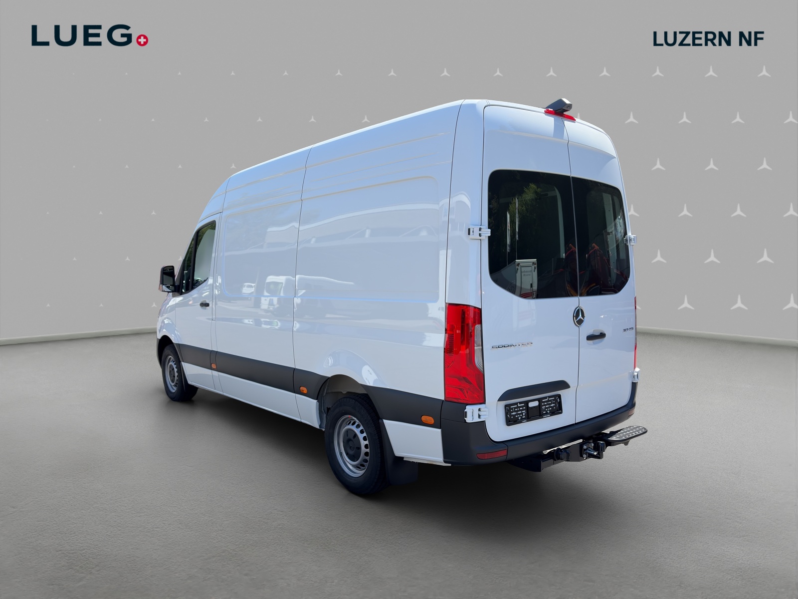 MERCEDES-BENZ Sprinter 317 CDI S Pro 9G-TRONIC-image-2