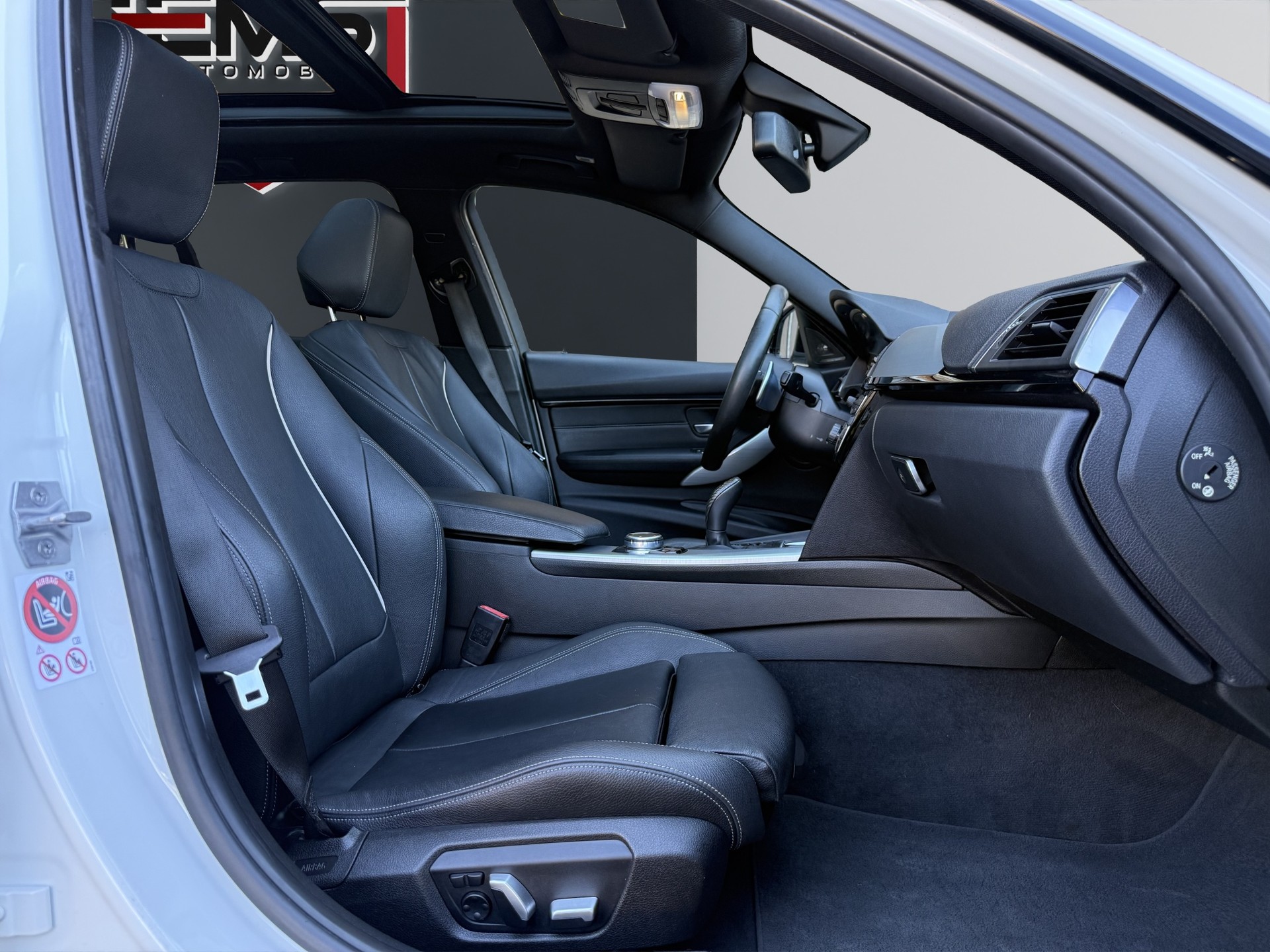 BMW 335d xDrive Touring M Sport Line Steptronic-image-10