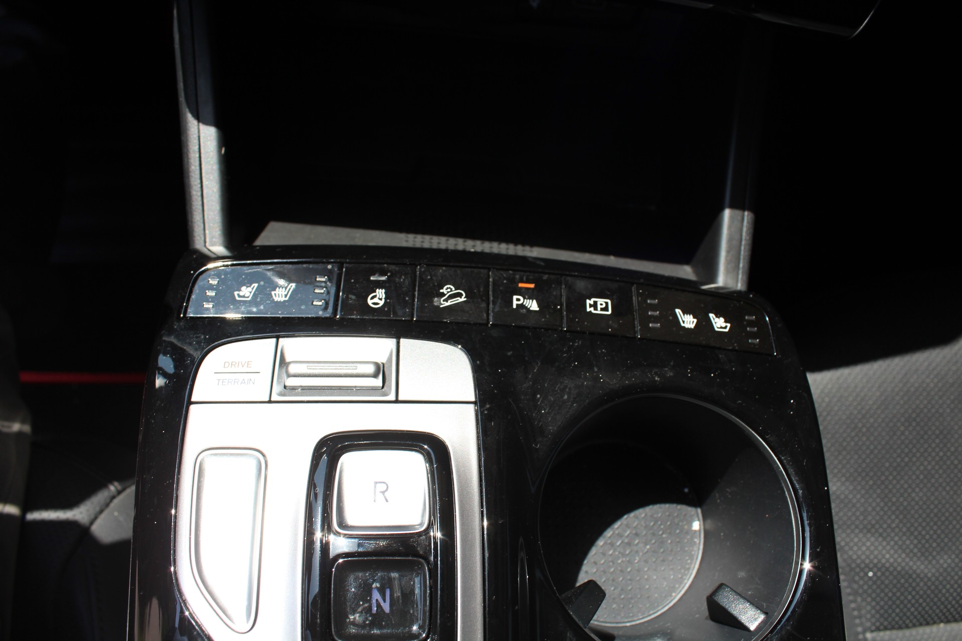 HYUNDAI Tucson 1.6 TGDI HEV 230PS Vertex 4WD-image-18