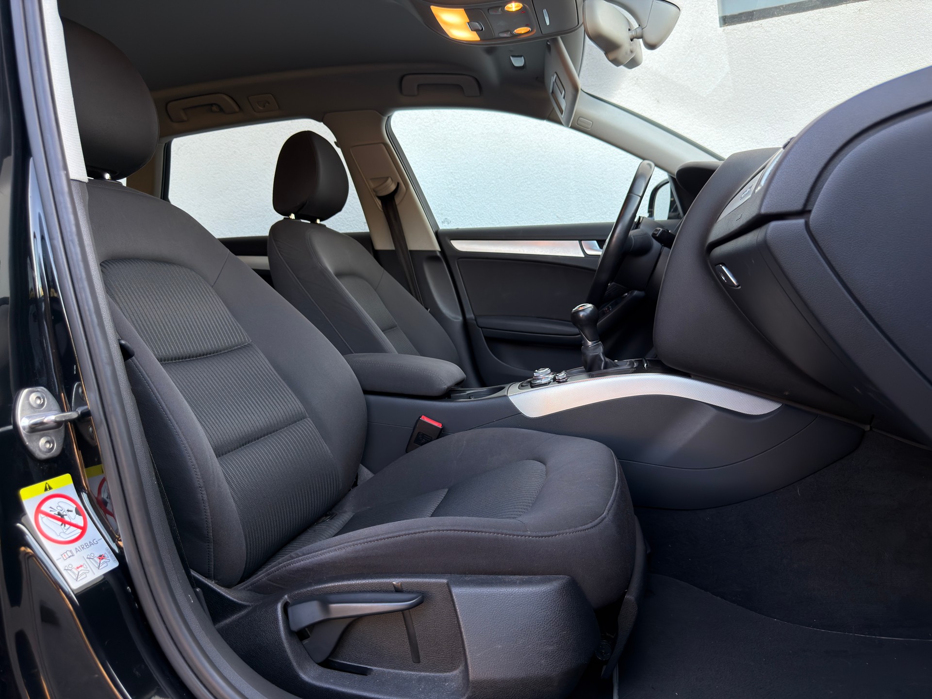 AUDI 2.0 TDI Quattro-image-2