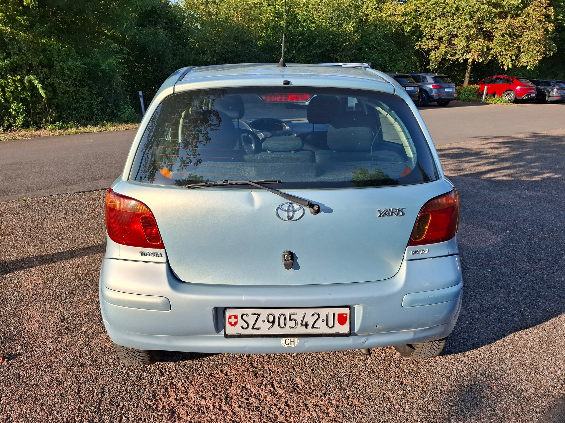 TOYOTA Yaris 1.0 Linea Sol-image-7